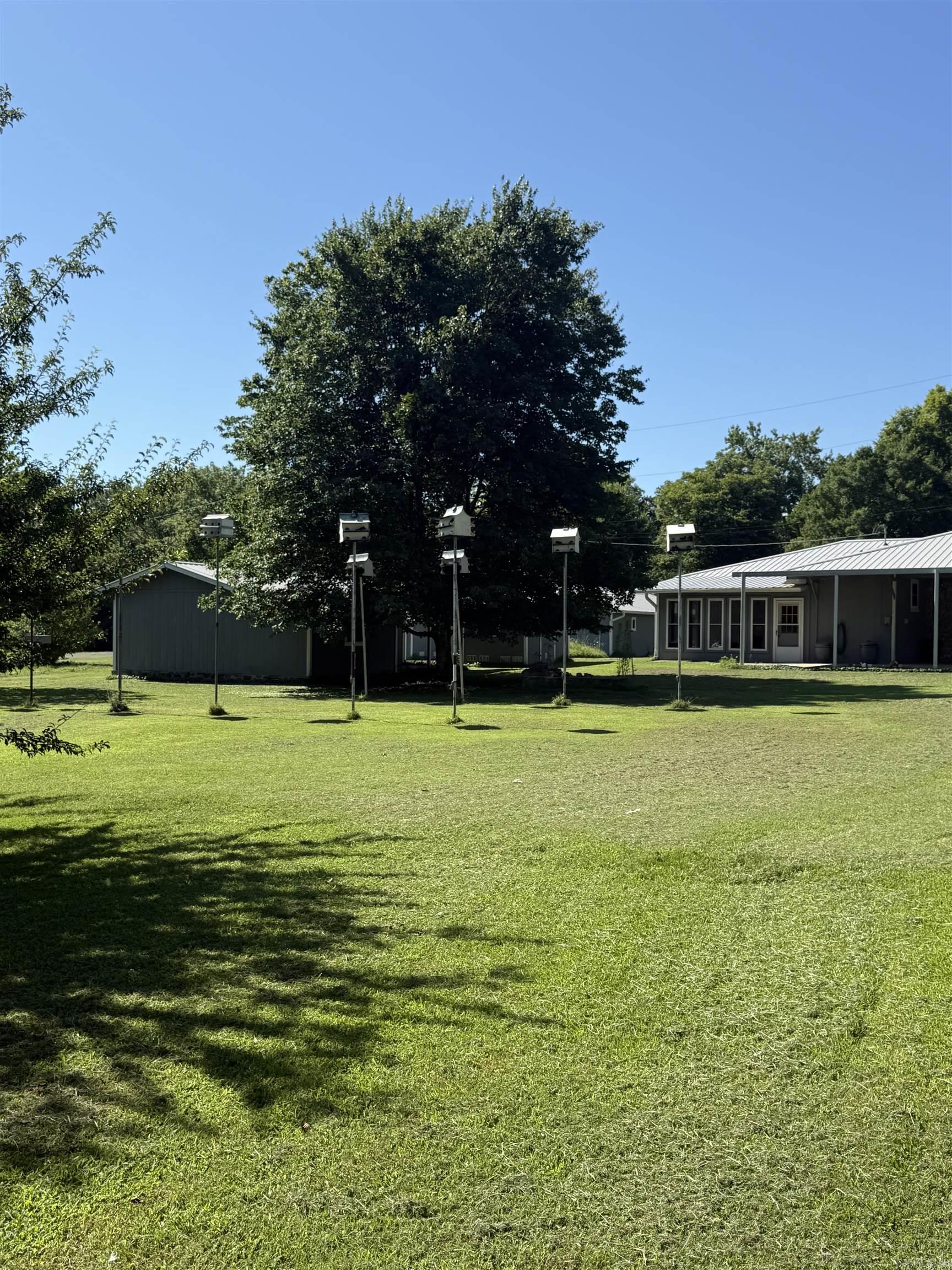 271 Poplar  Clinton, AR