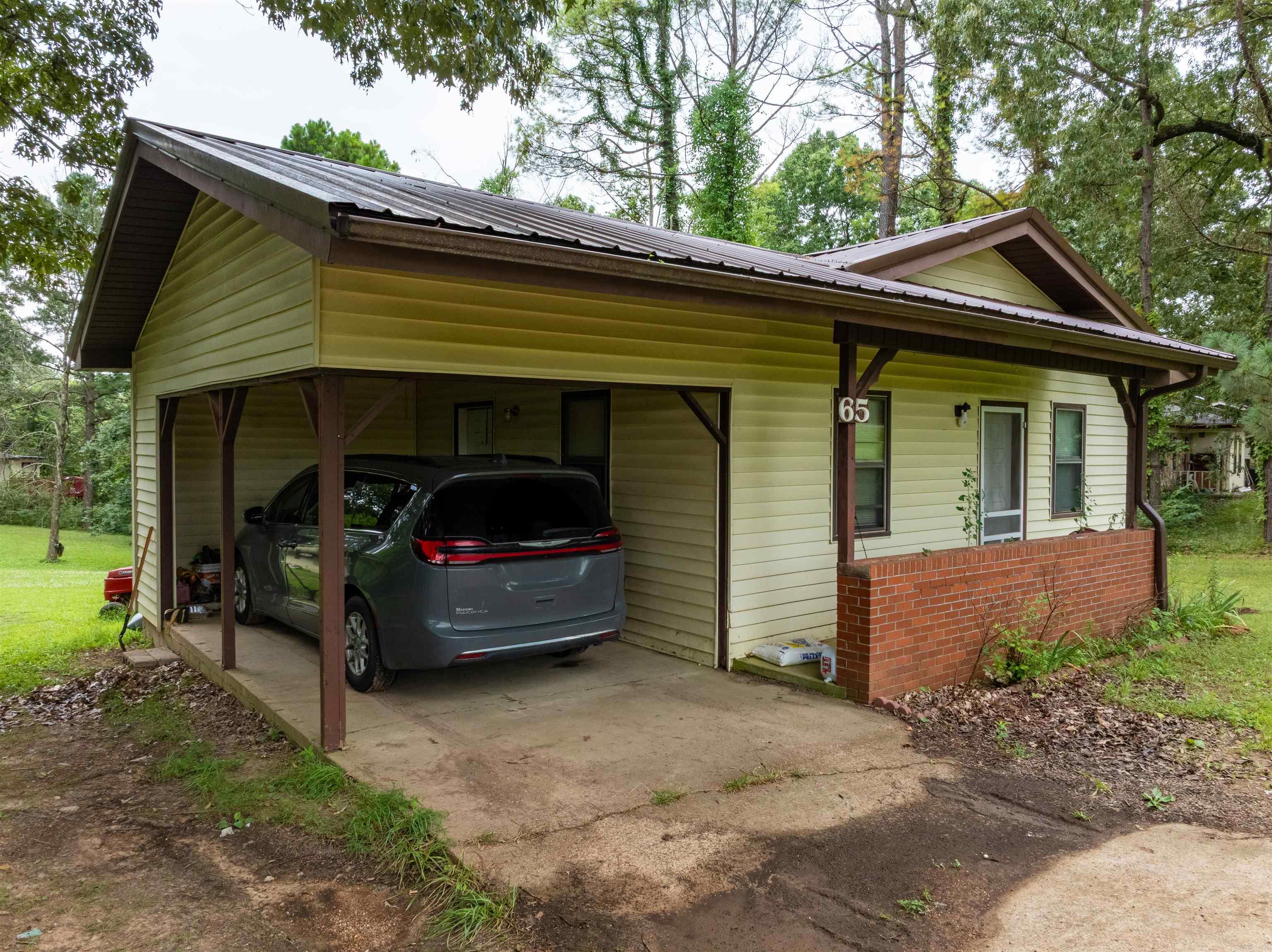 65 oak  Ash Flat, AR