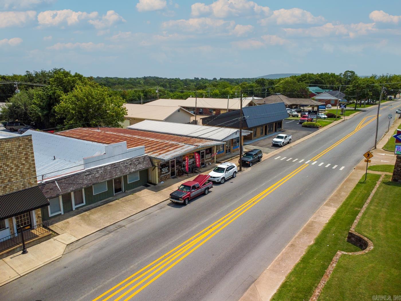 202 E Main  Mountain View, AR