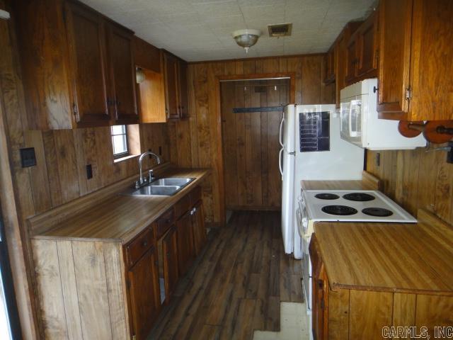 1800 Forey  Judsonia, AR