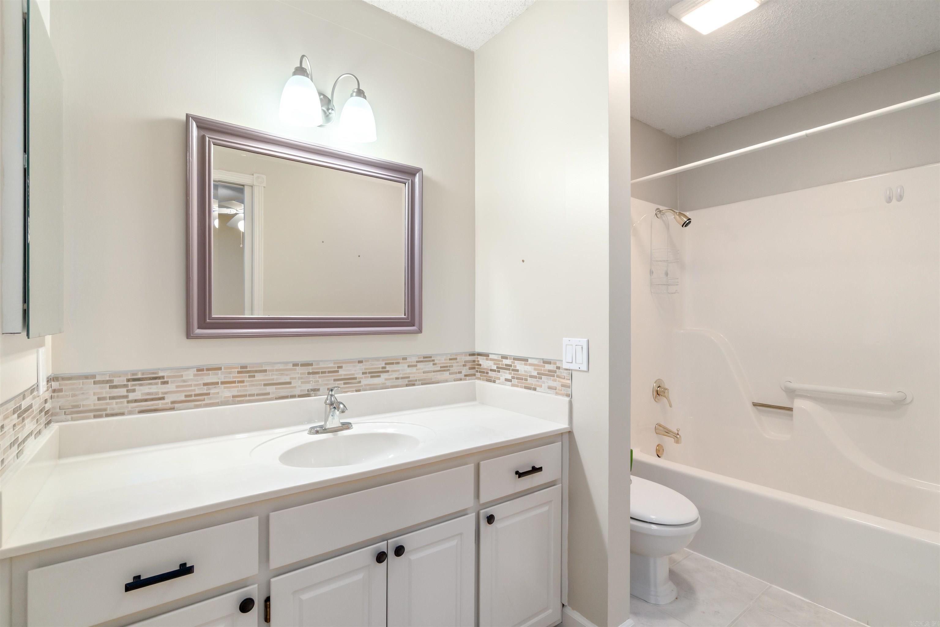 26 Sosegado Lane  Hot Springs Village, AR