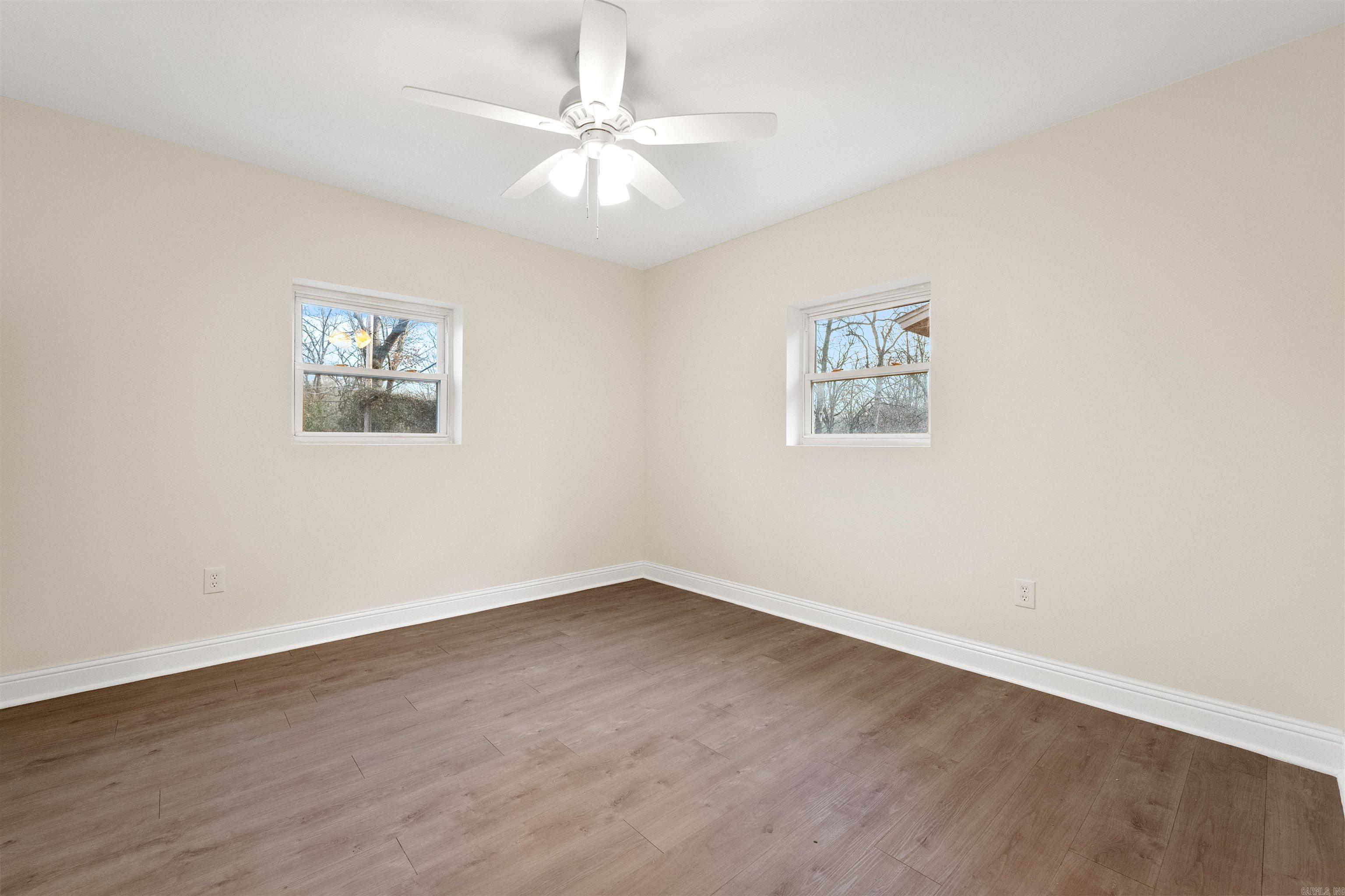 1607 Grove Hill  North Little Rock, AR