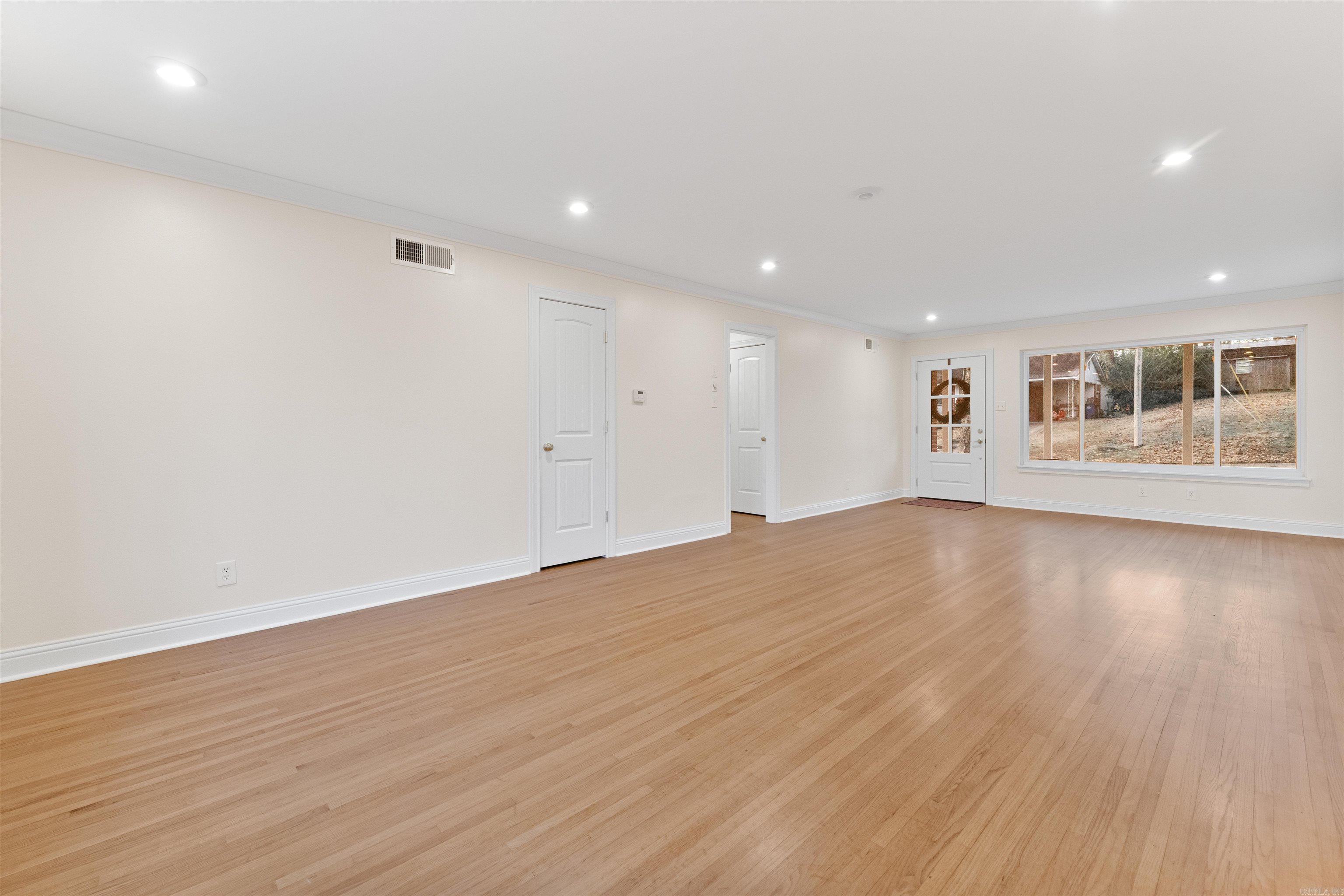 1607 Grove Hill  North Little Rock, AR