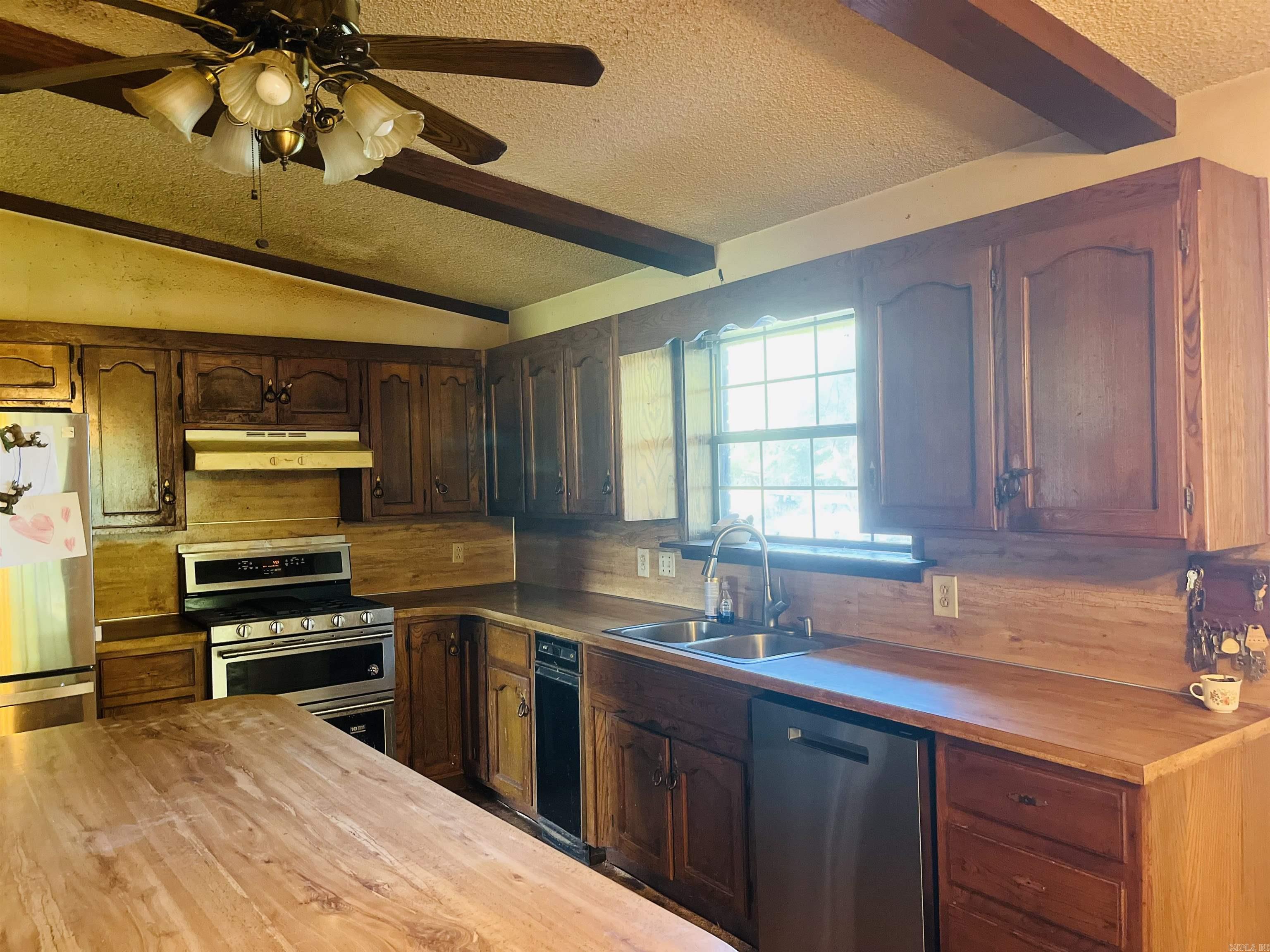 38631 Highway 67  Donaldson, AR