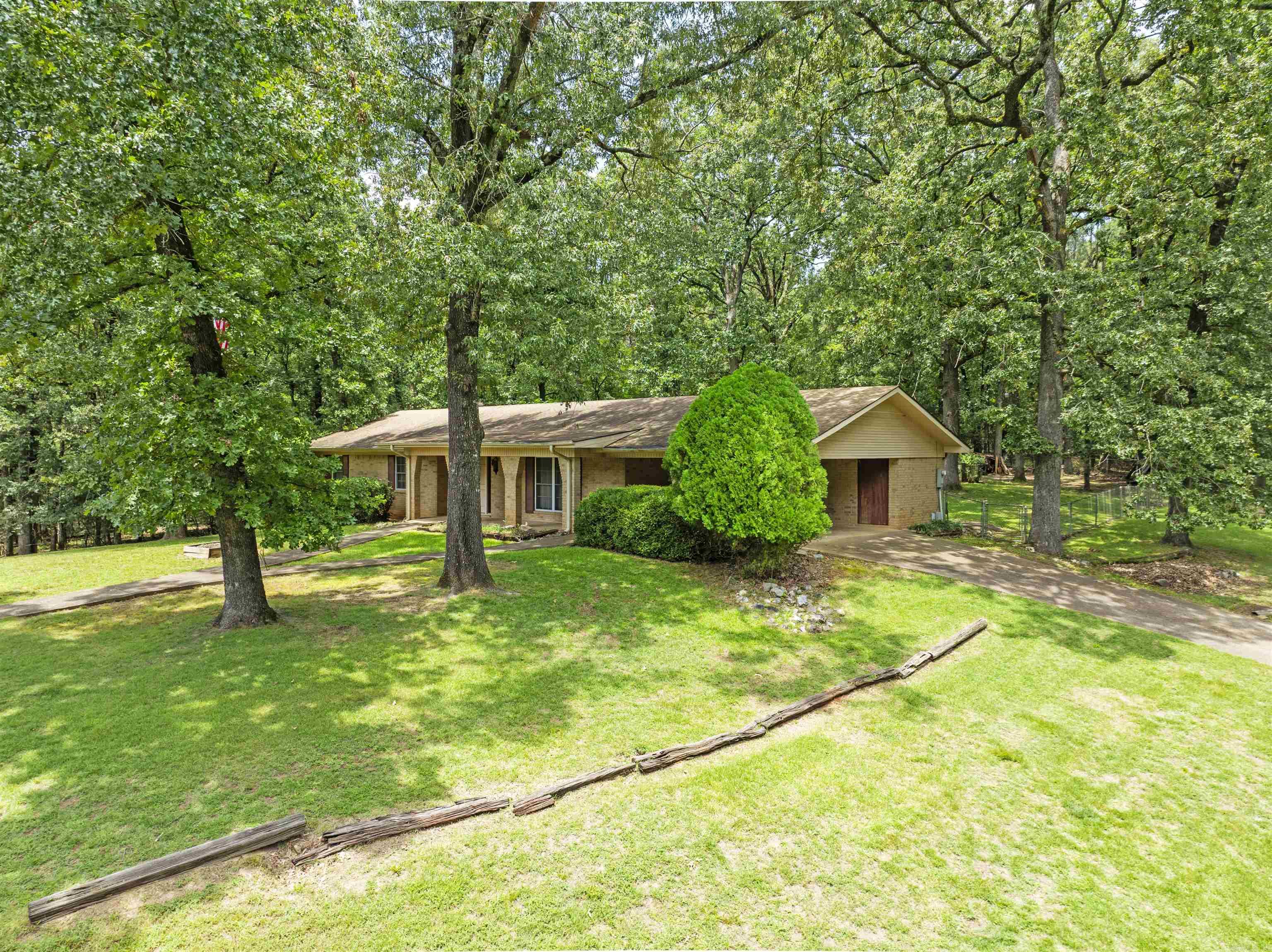 299 Bonnie Brae  Hot Springs, AR