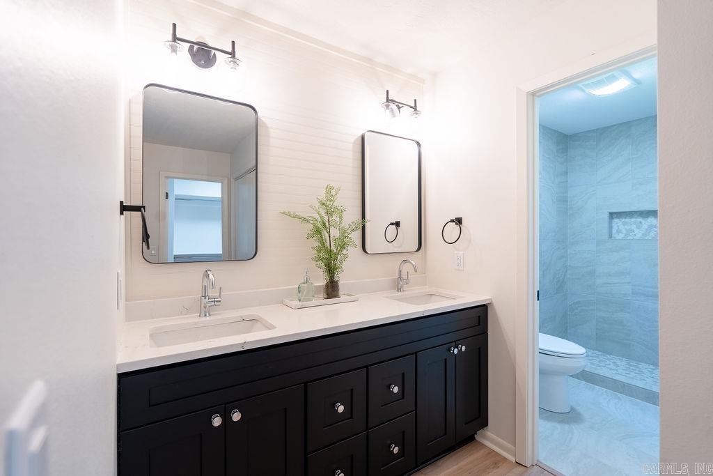 34 E Waterfall Heber Springs, AR 72543