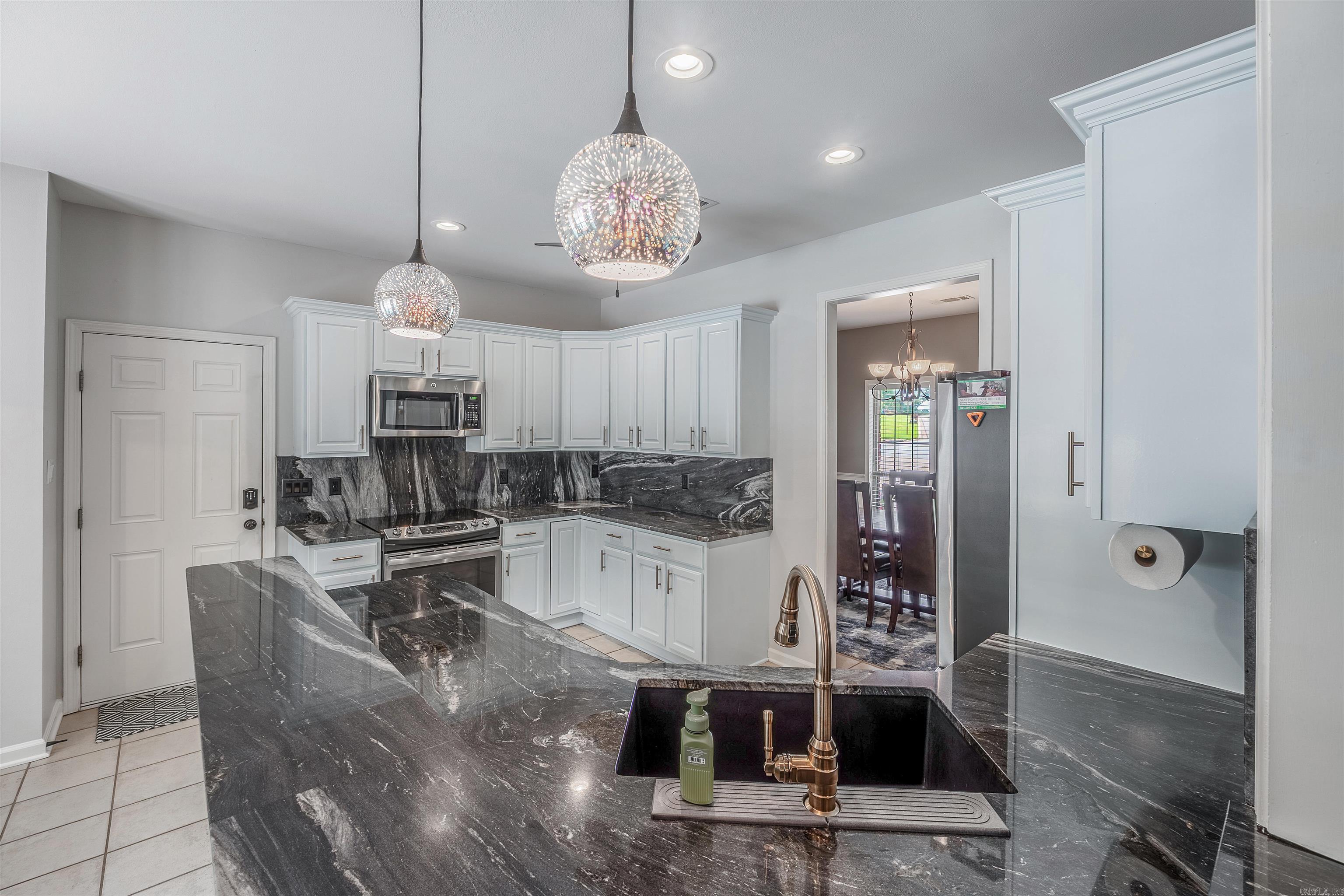 4227 Millbrook Dr  Bryant, AR
