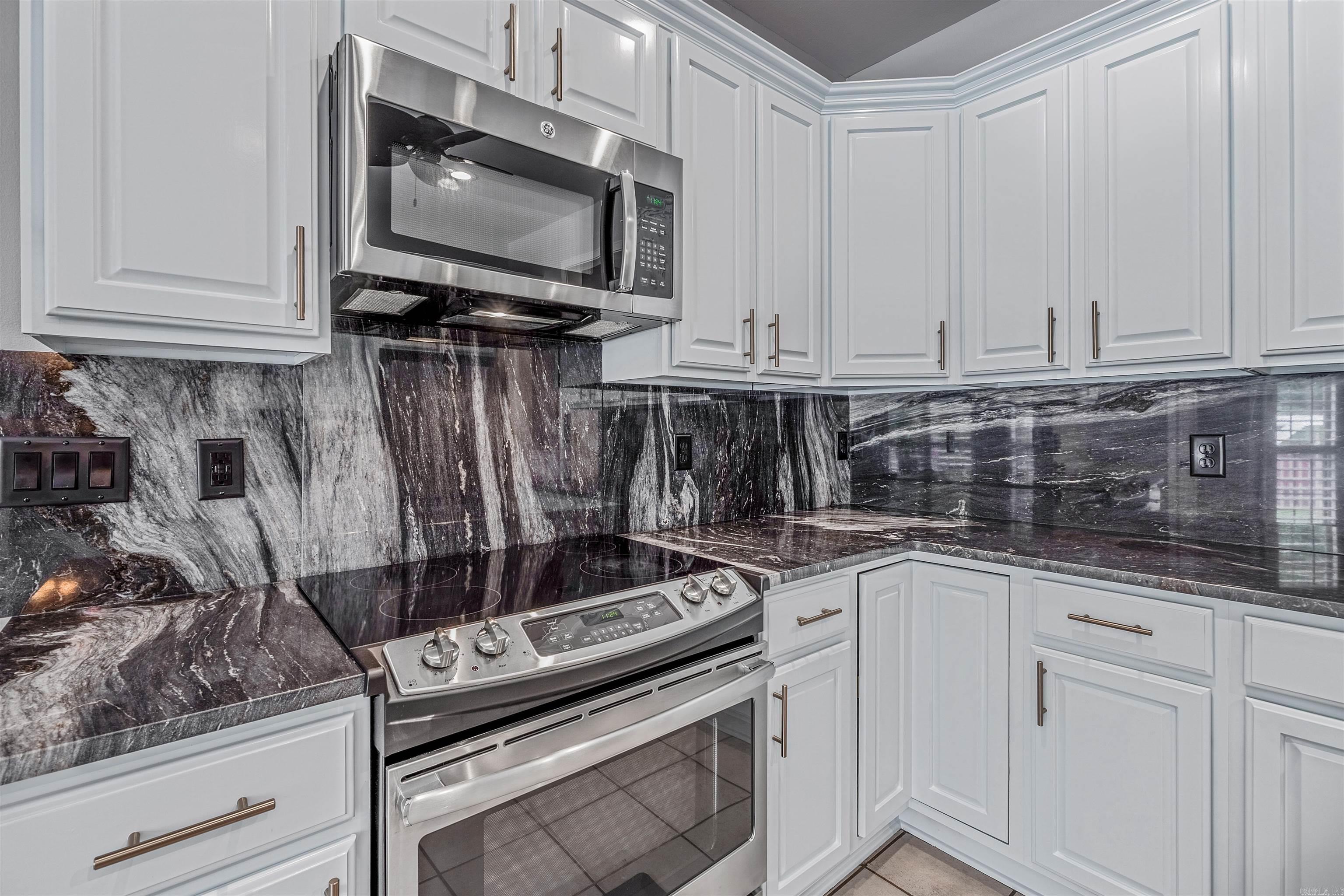 4227 Millbrook Dr  Bryant, AR
