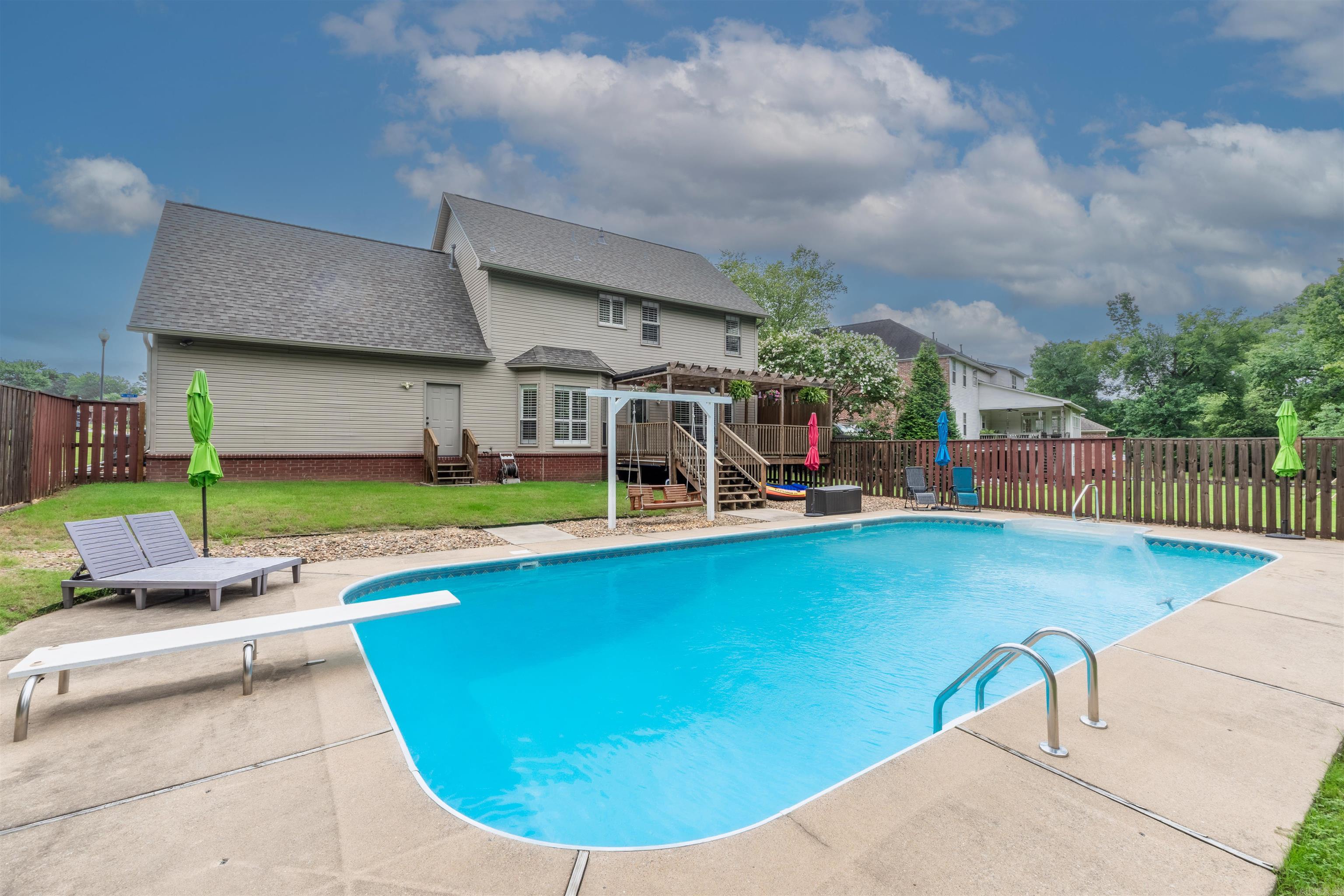 4227 Millbrook Dr  Bryant, AR