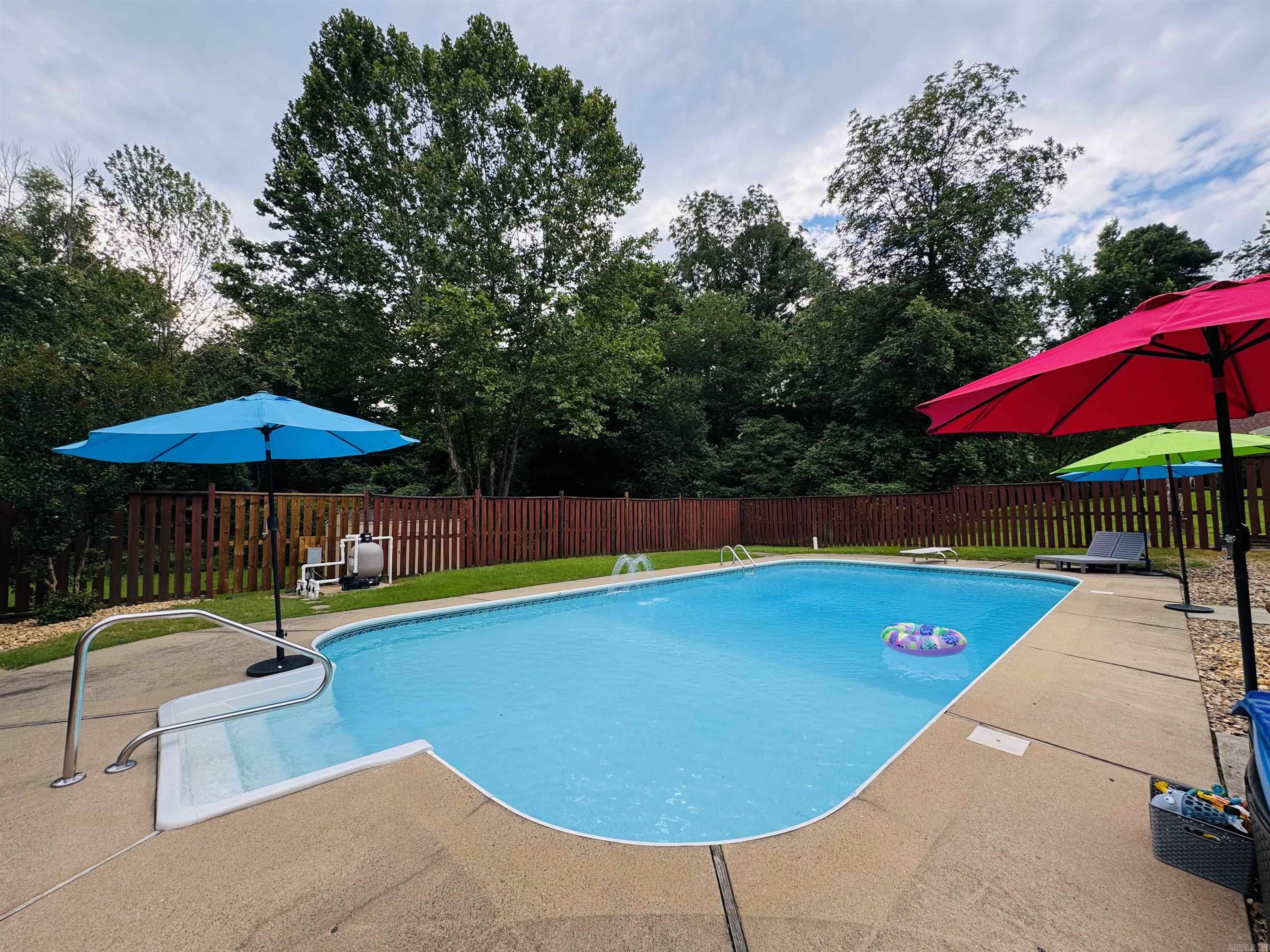4227 Millbrook Dr  Bryant, AR