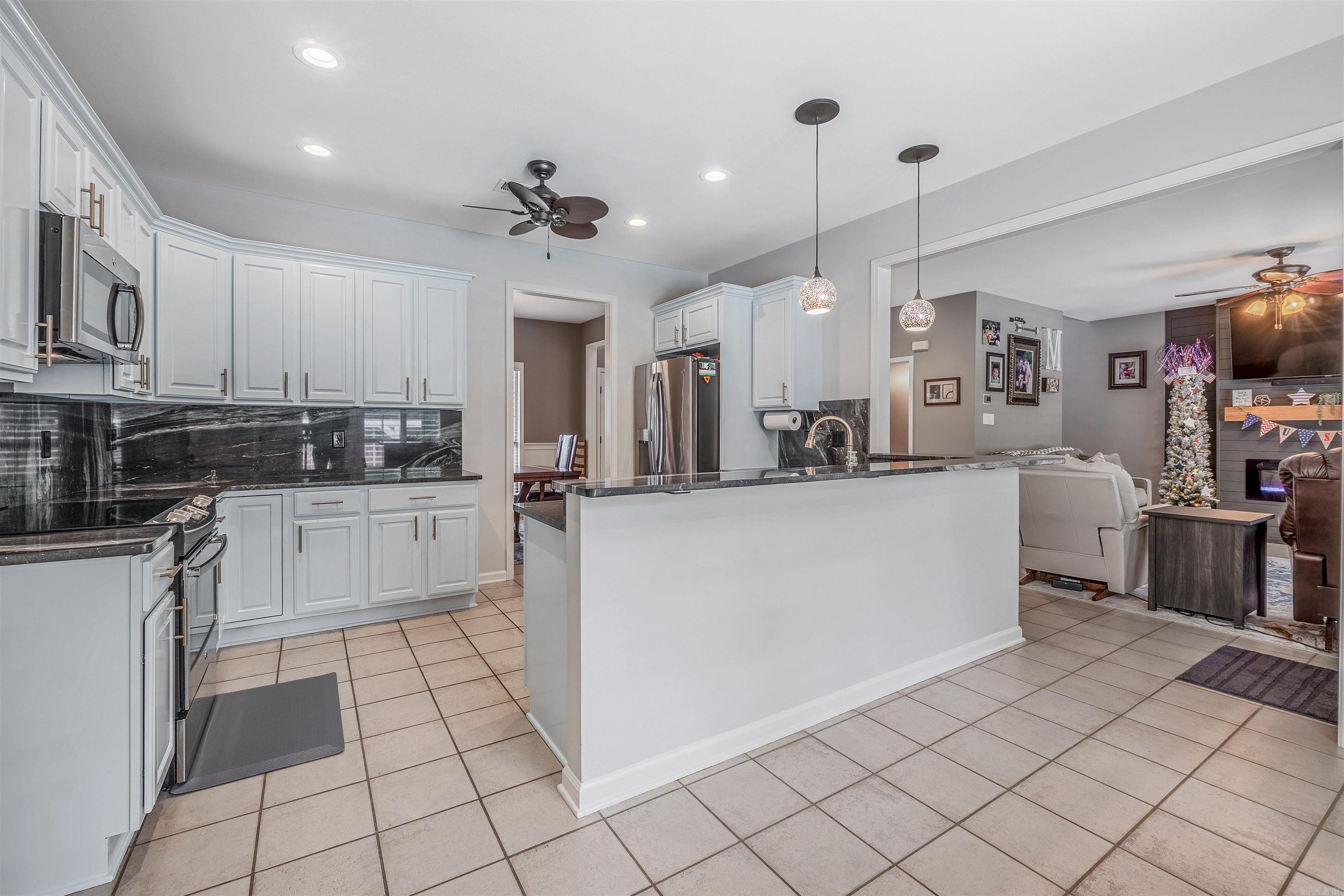 4227 Millbrook Dr  Bryant, AR