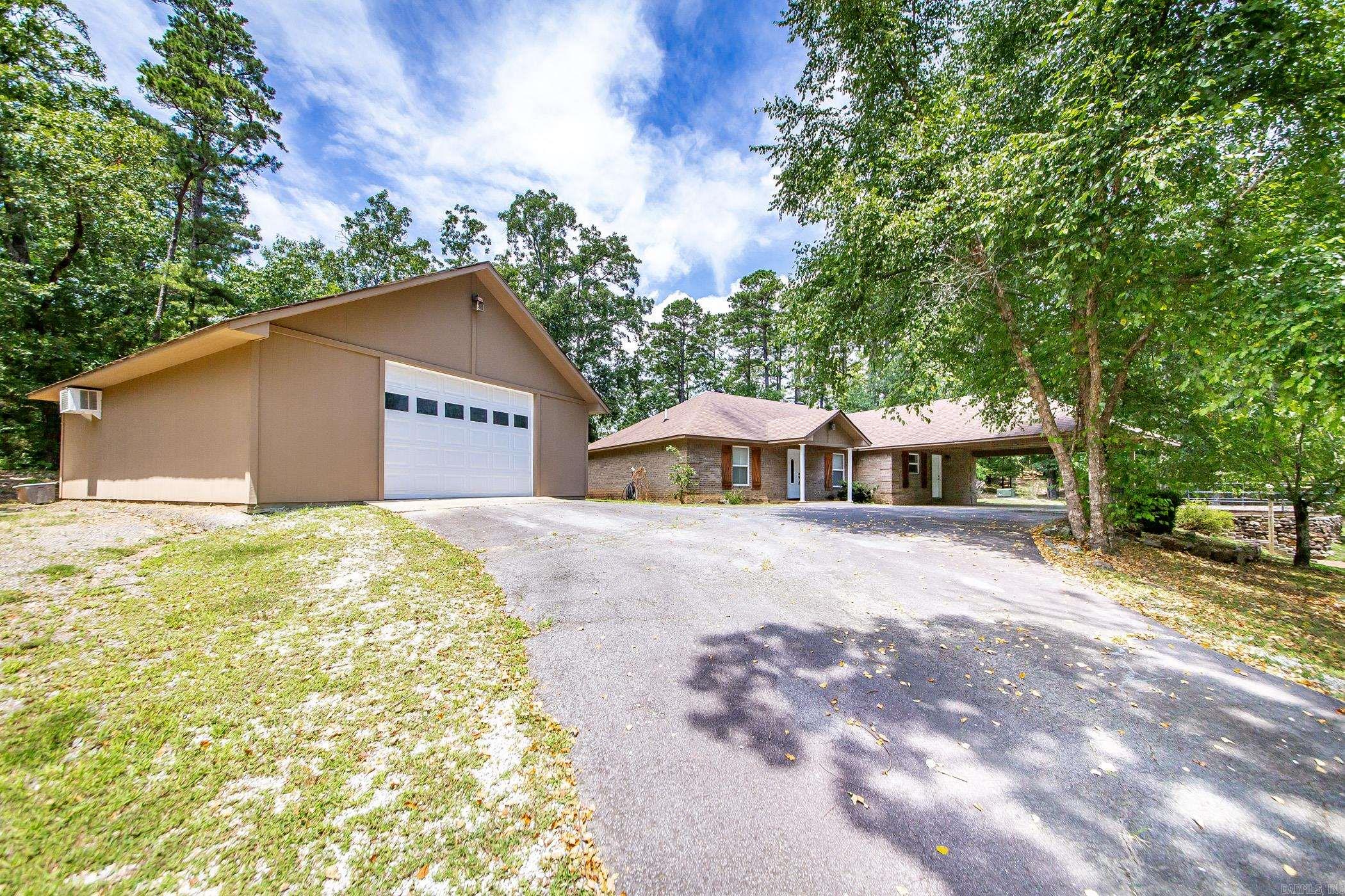 100 Traway  Edgemont, AR