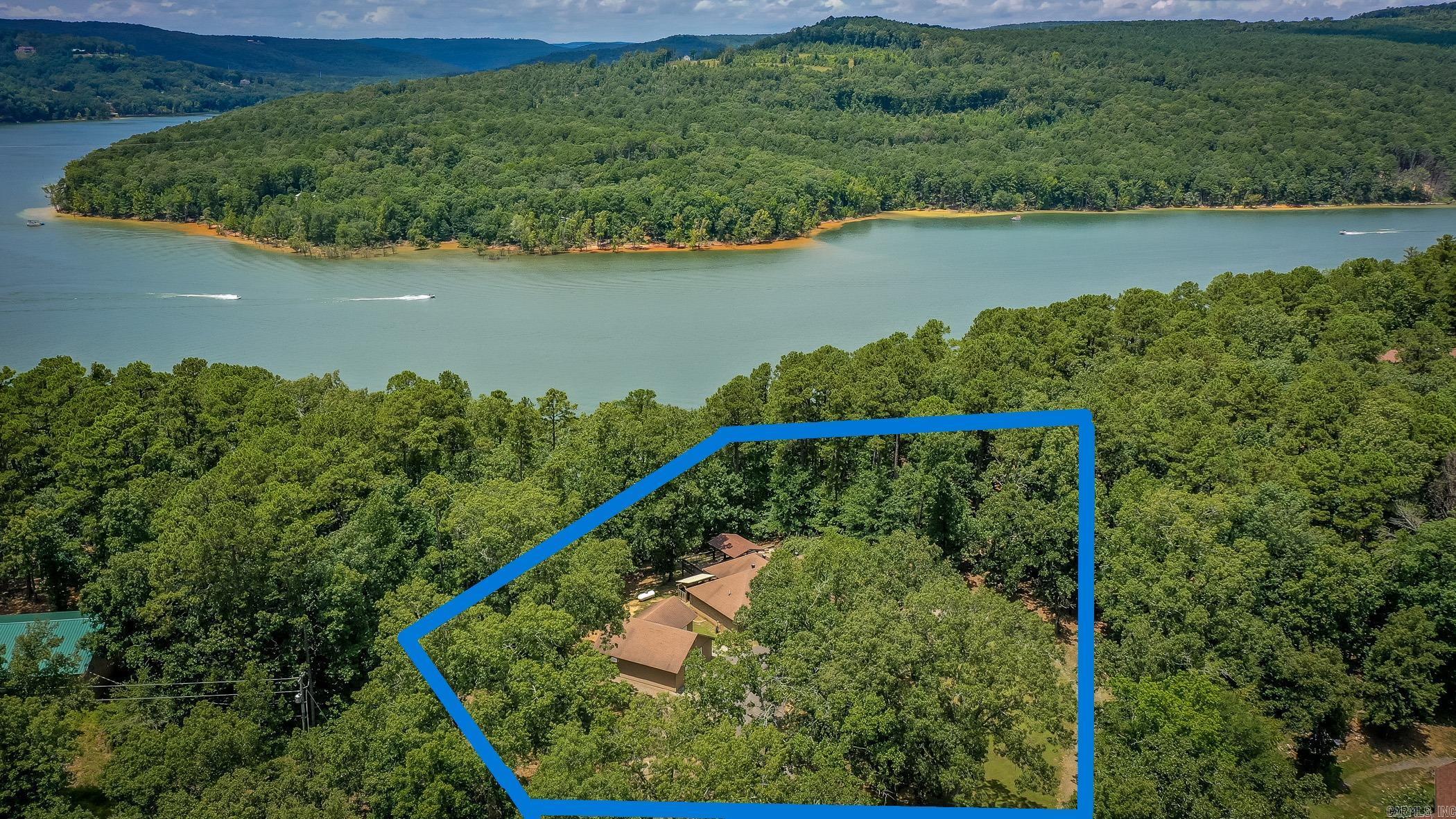 100 Traway  Edgemont, AR
