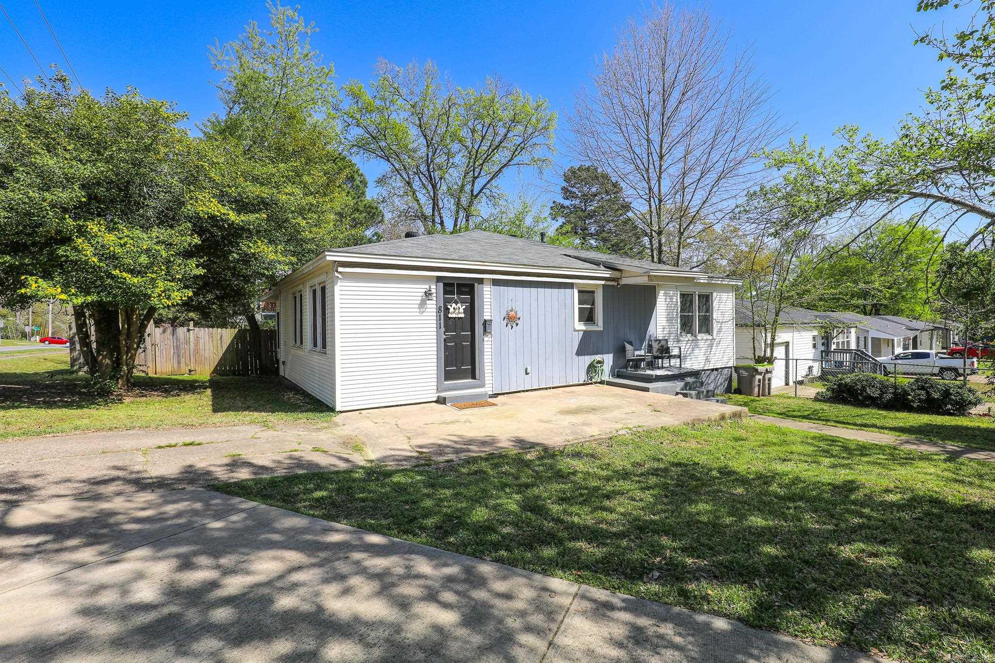 811 HESTER  Benton, AR