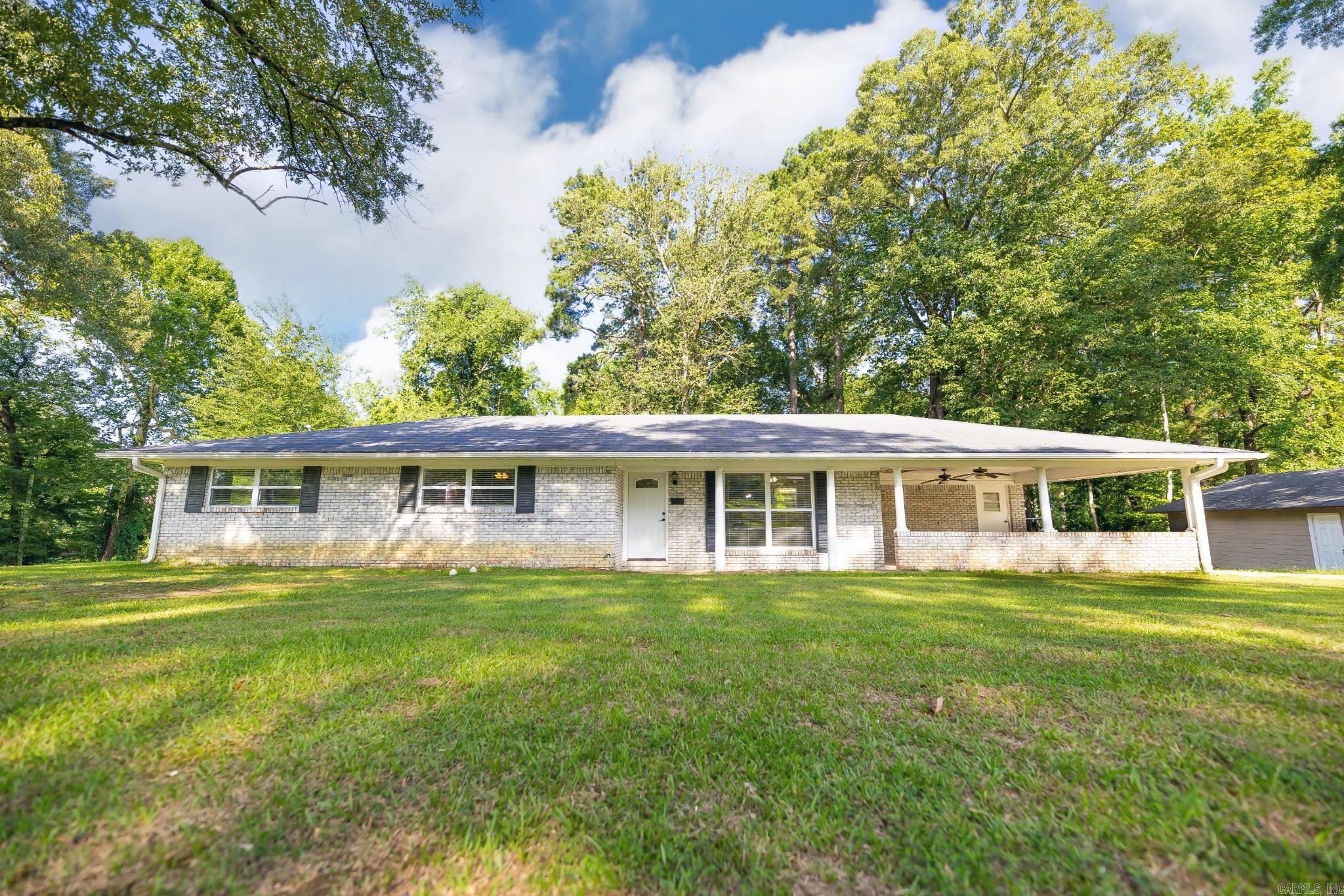 2666 Warren  Camden, AR