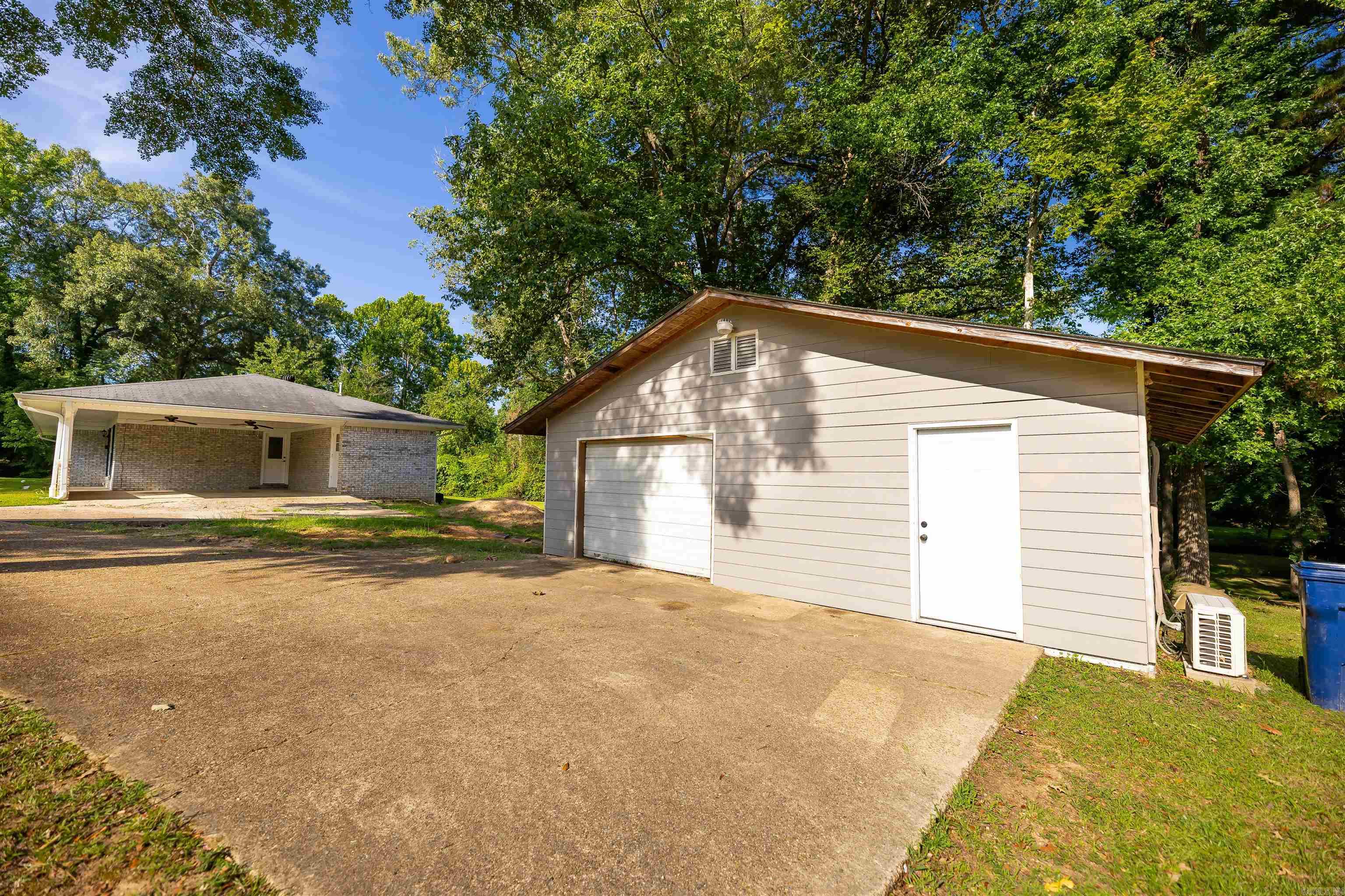 2666 Warren  Camden, AR