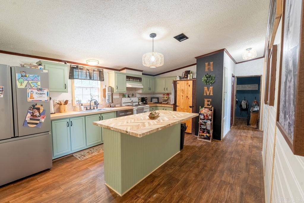 137 Reid Rd  Rose Bud, AR