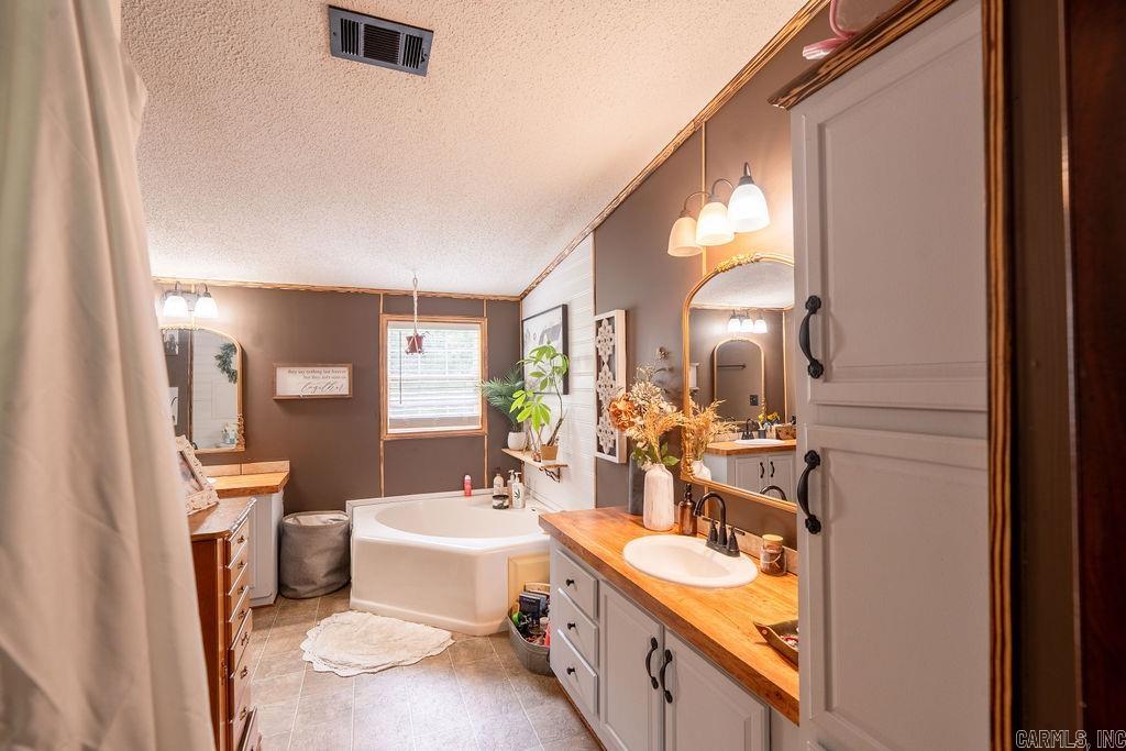 137 Reid Rd  Rose Bud, AR