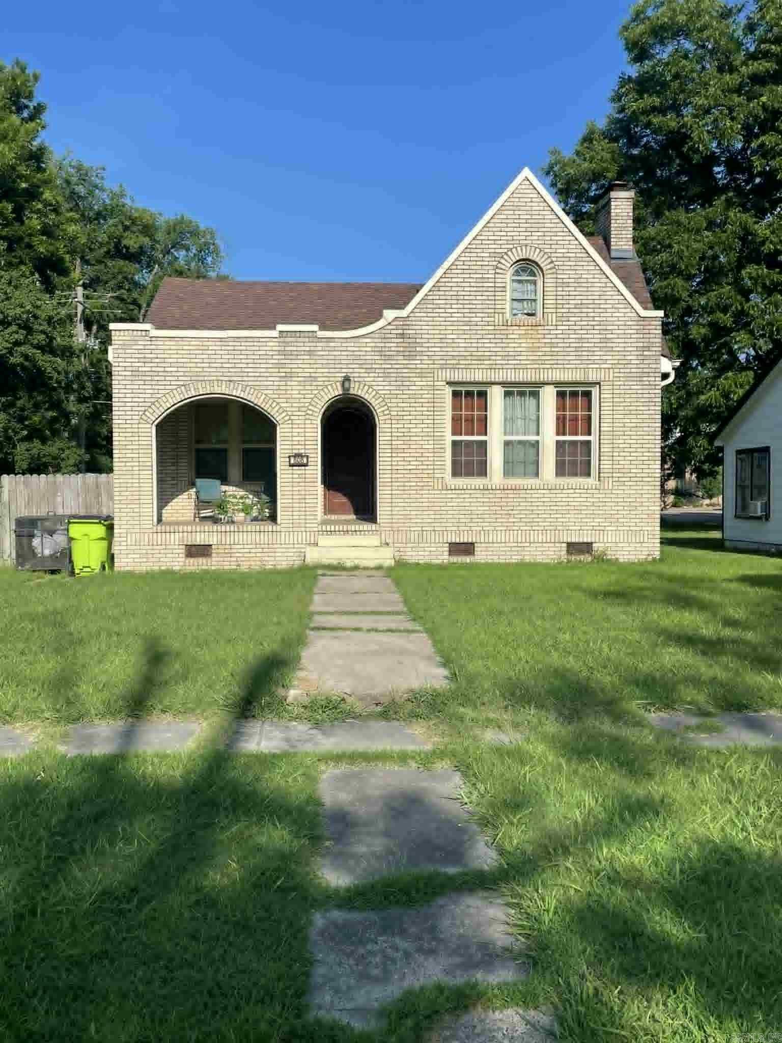 808 S College  Stuttgart, AR