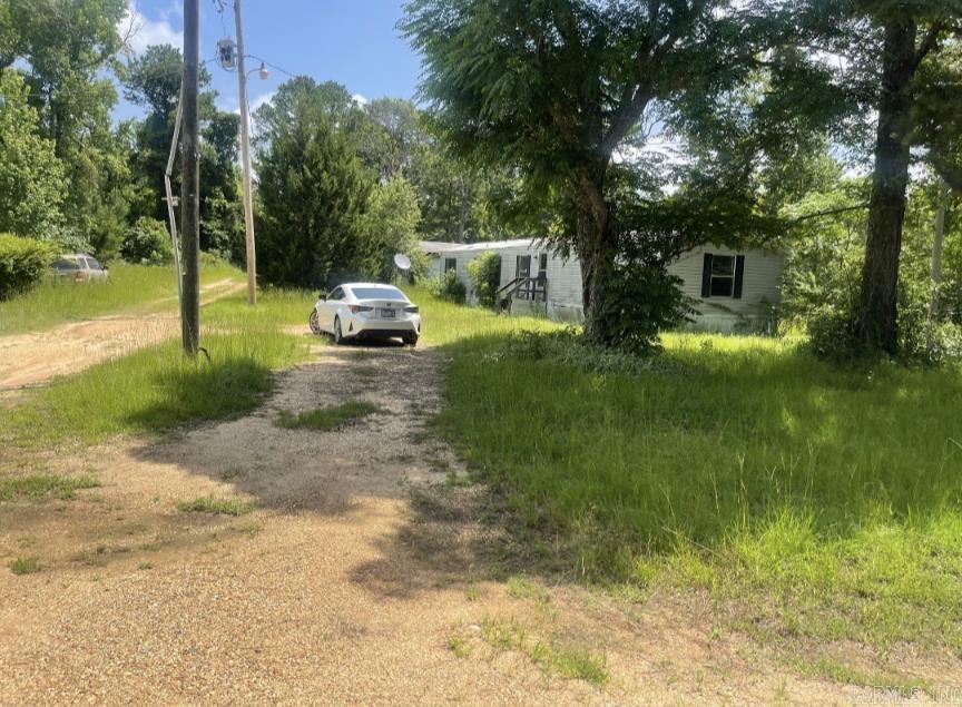 592 Monument  Strong, AR