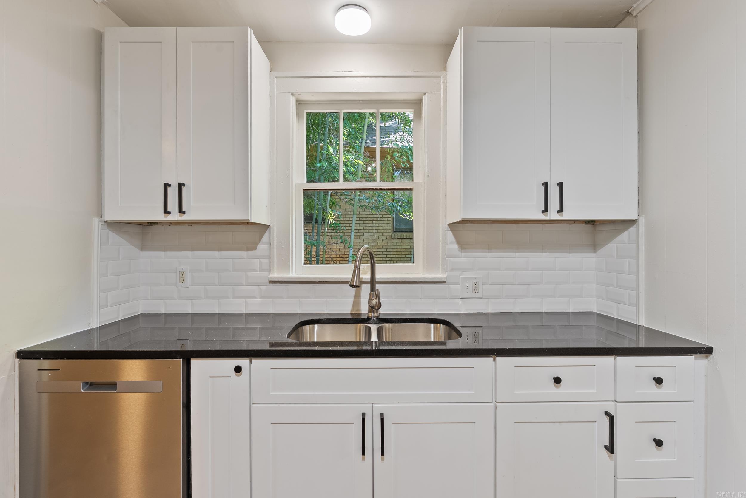 104 N Cedar  Little Rock, AR