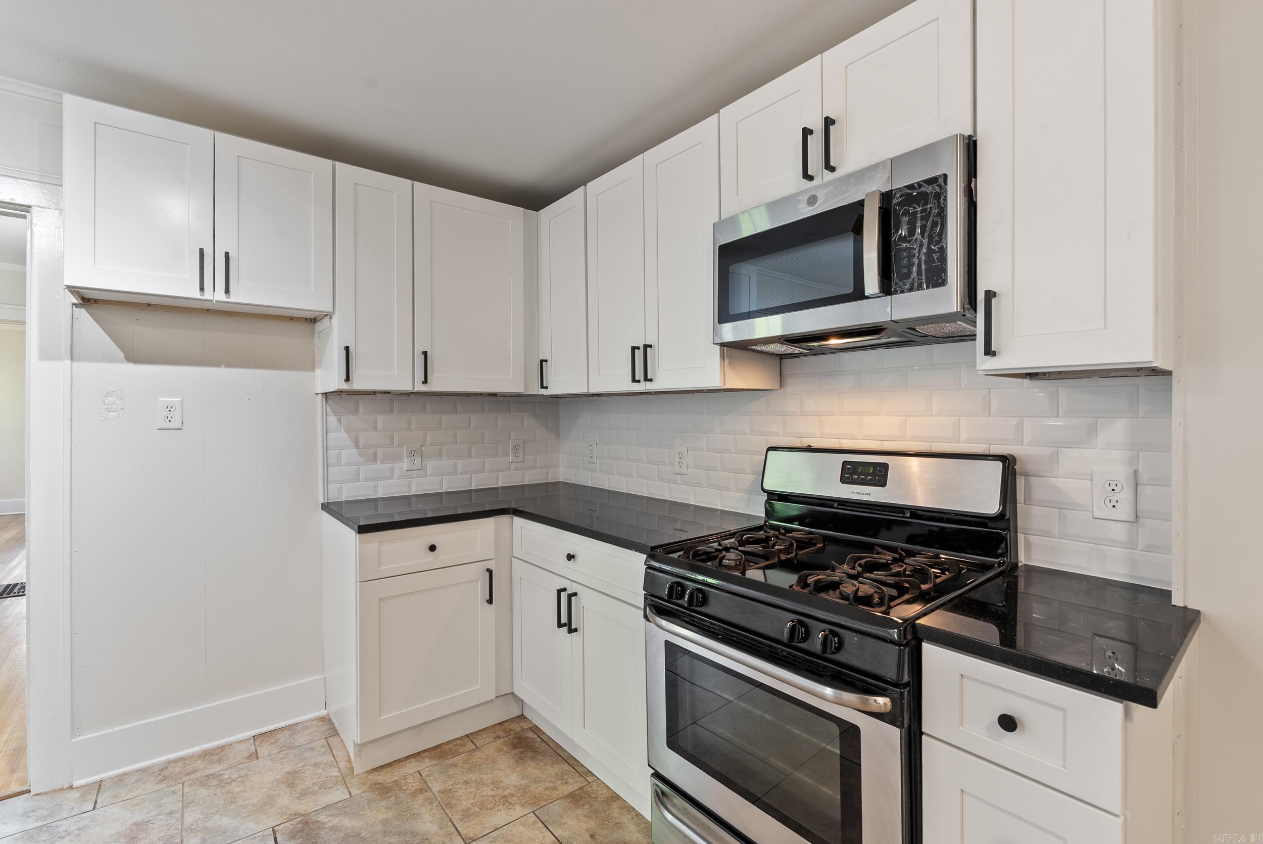 104 N Cedar  Little Rock, AR