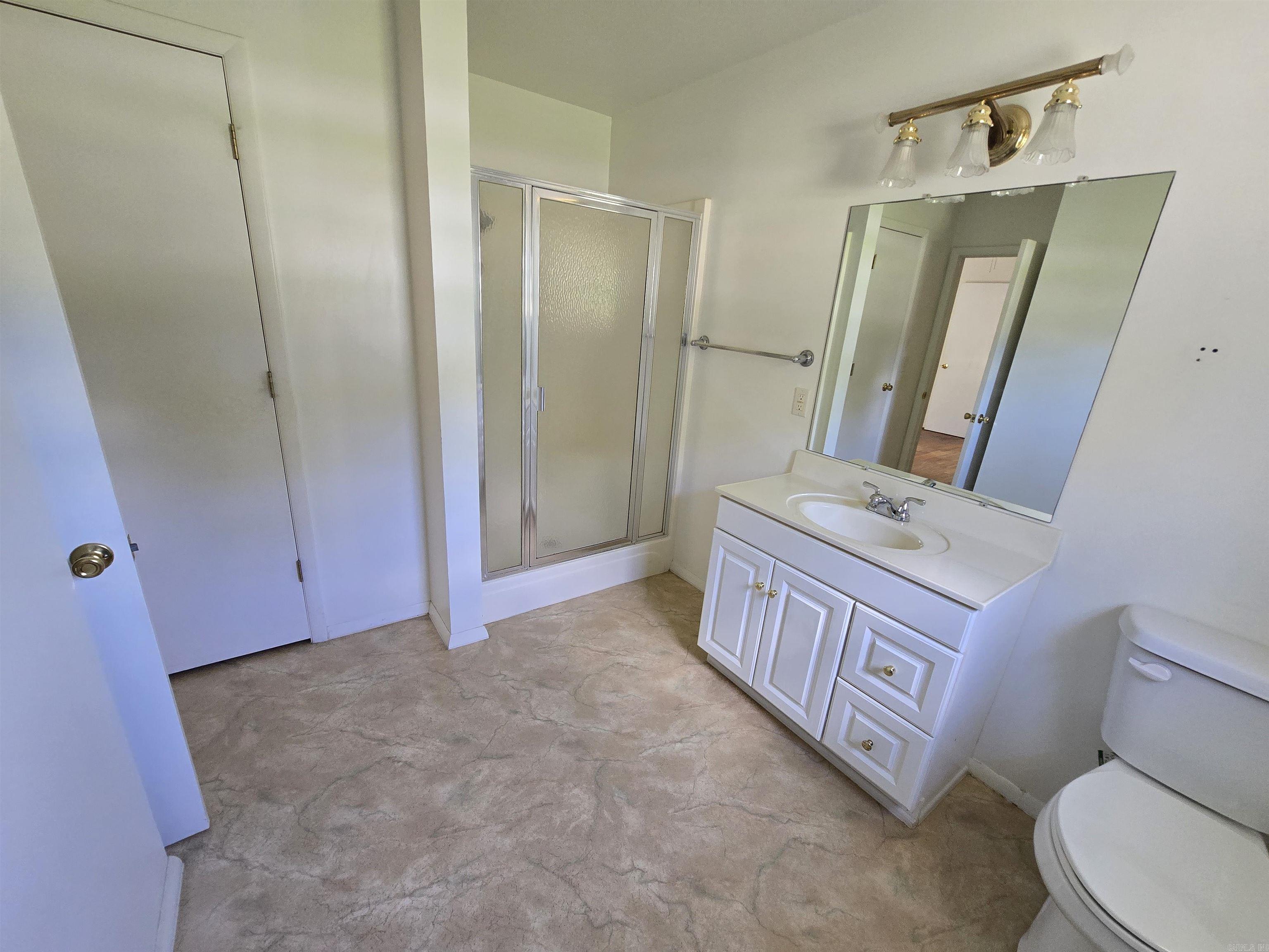 610 E 2nd Street  Mountain Home, AR