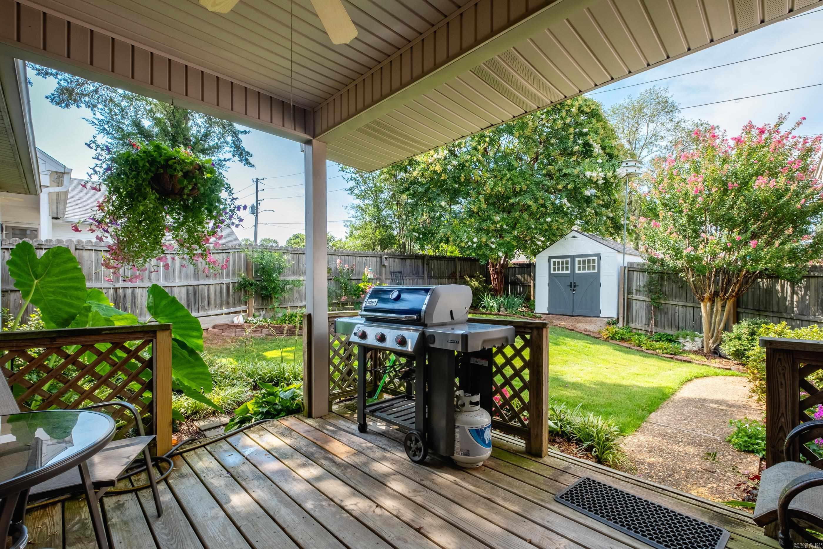 14 Carrollton Court Little Rock, AR 72211