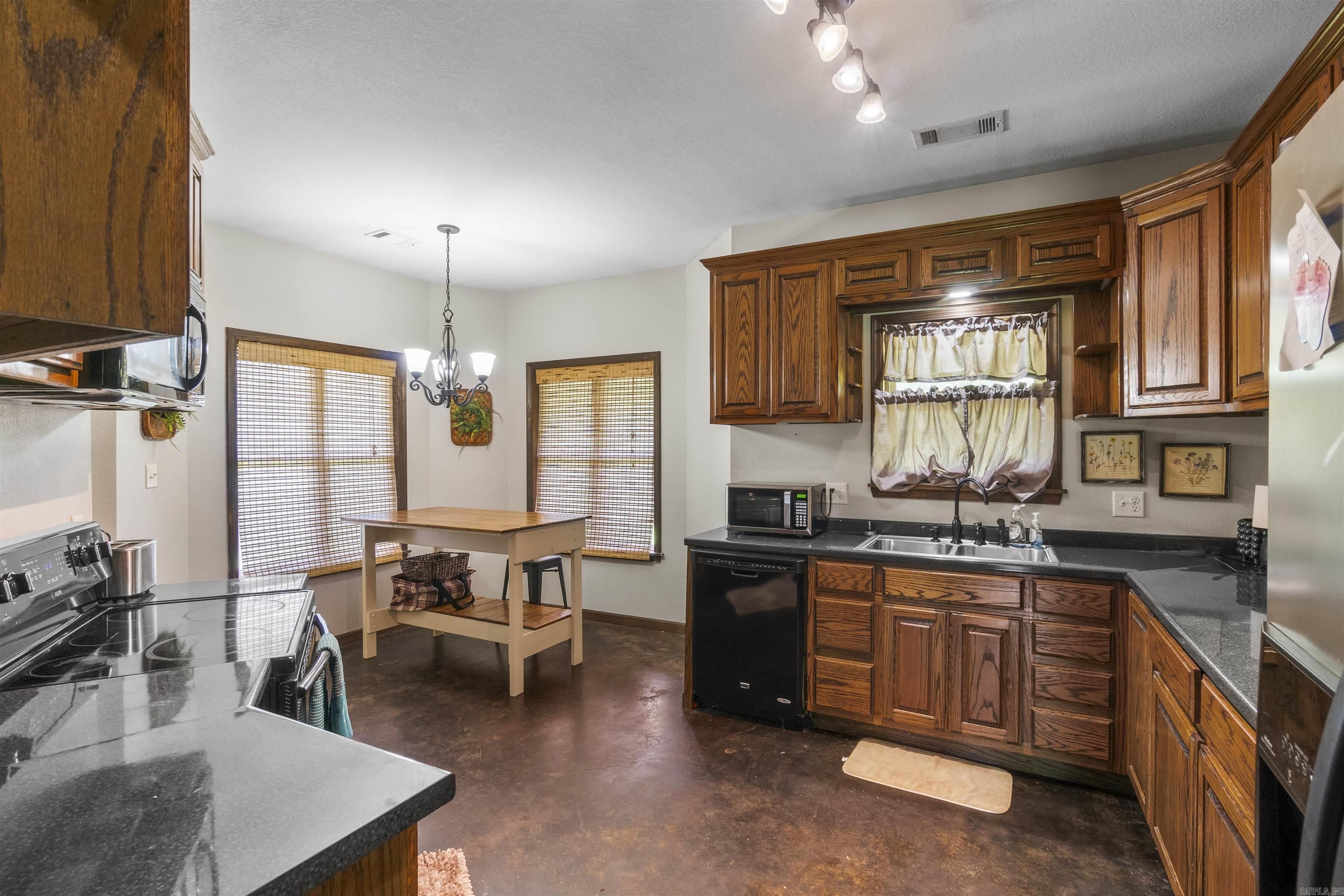 132 Haynes  Bald Knob, AR