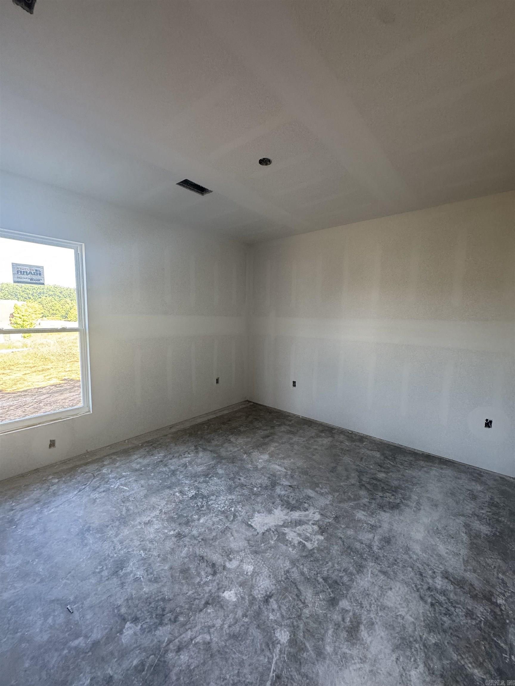 227 B  Bryant, AR