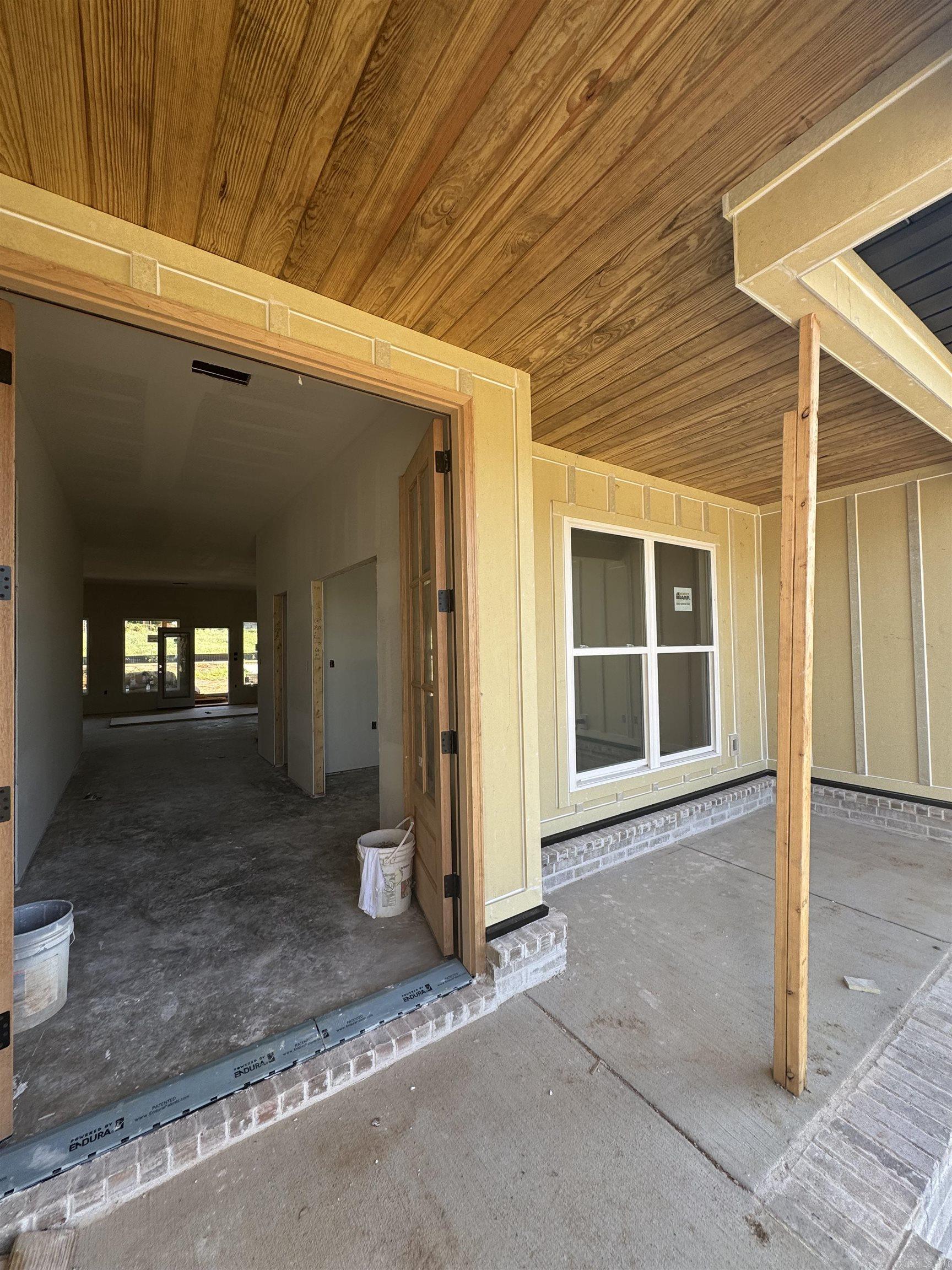 227 B  Bryant, AR