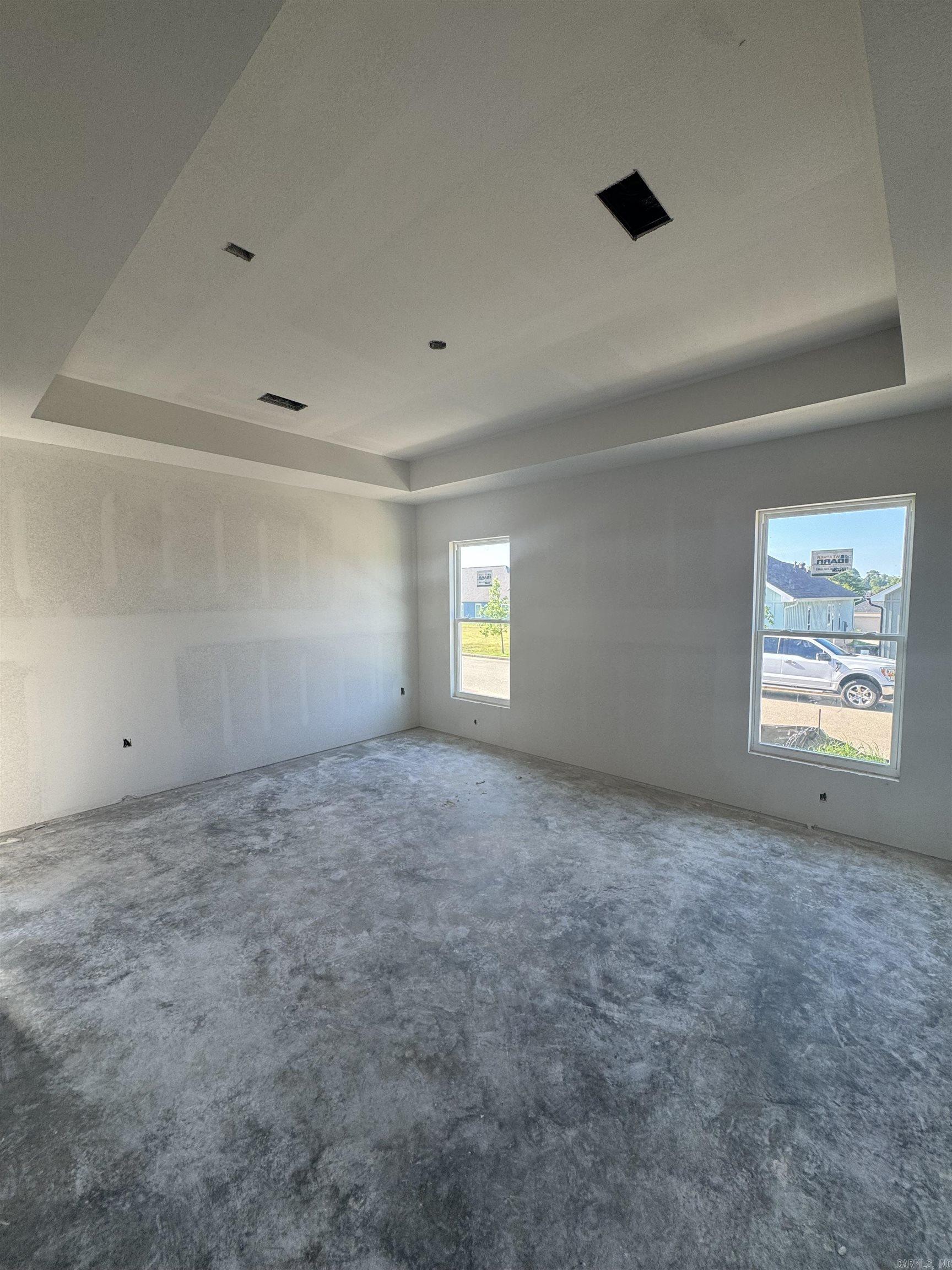 227 B  Bryant, AR