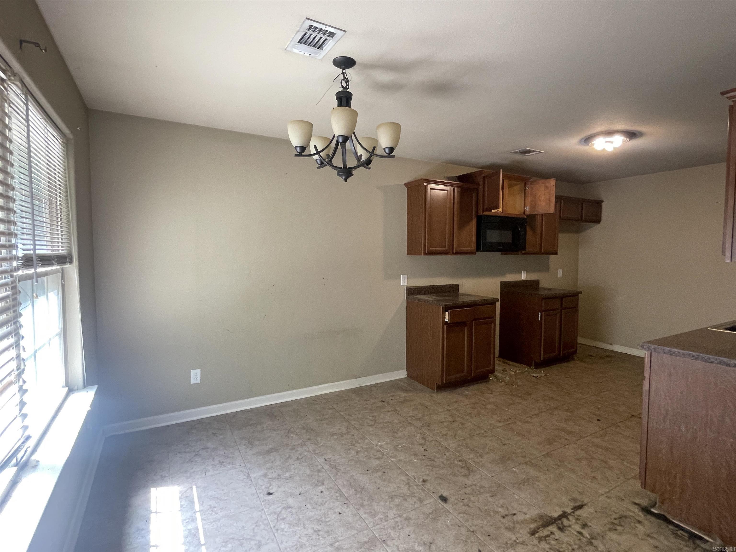 5728 John Hancock Dr  Benton, AR