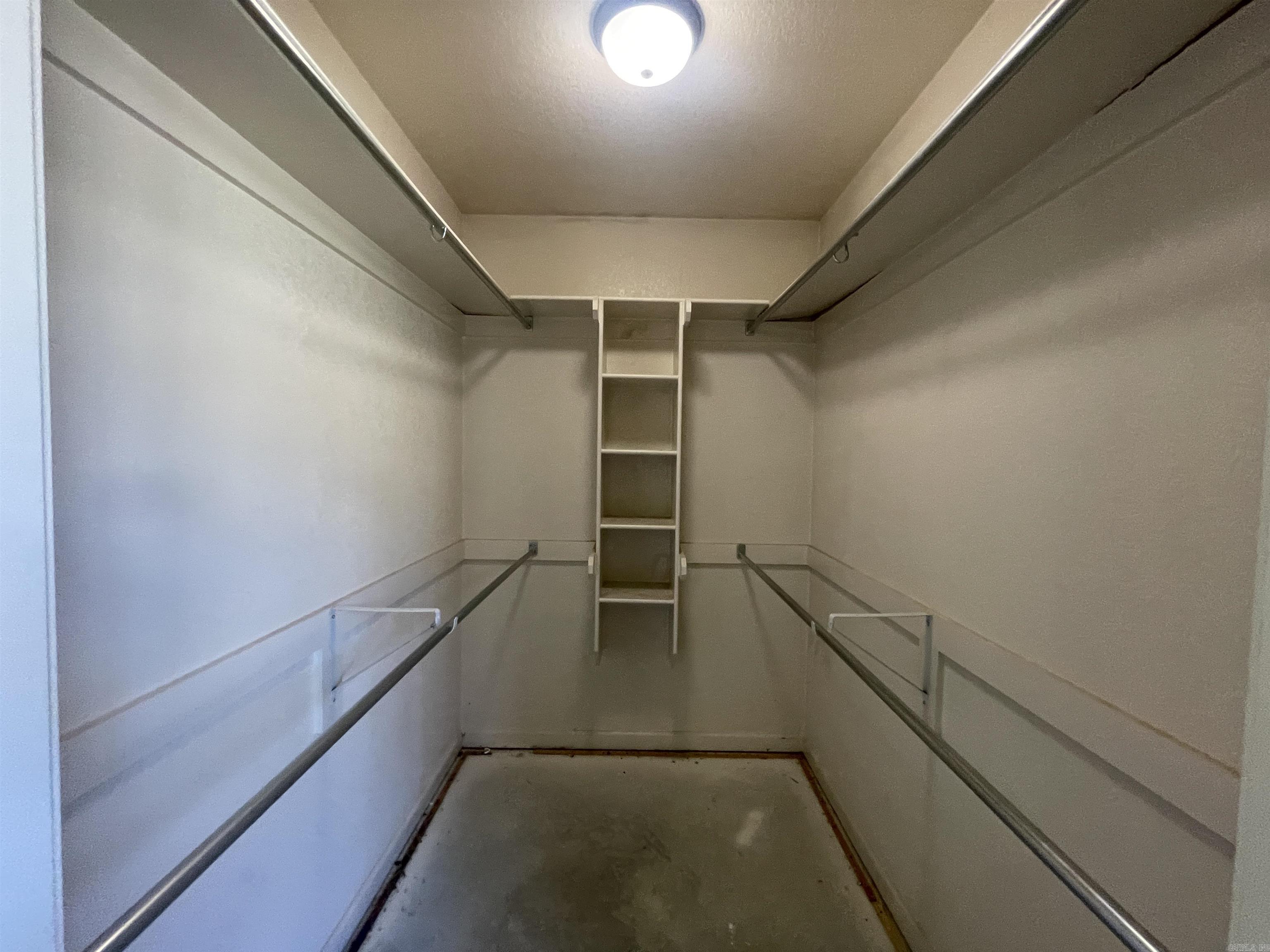 5728 John Hancock Dr  Benton, AR