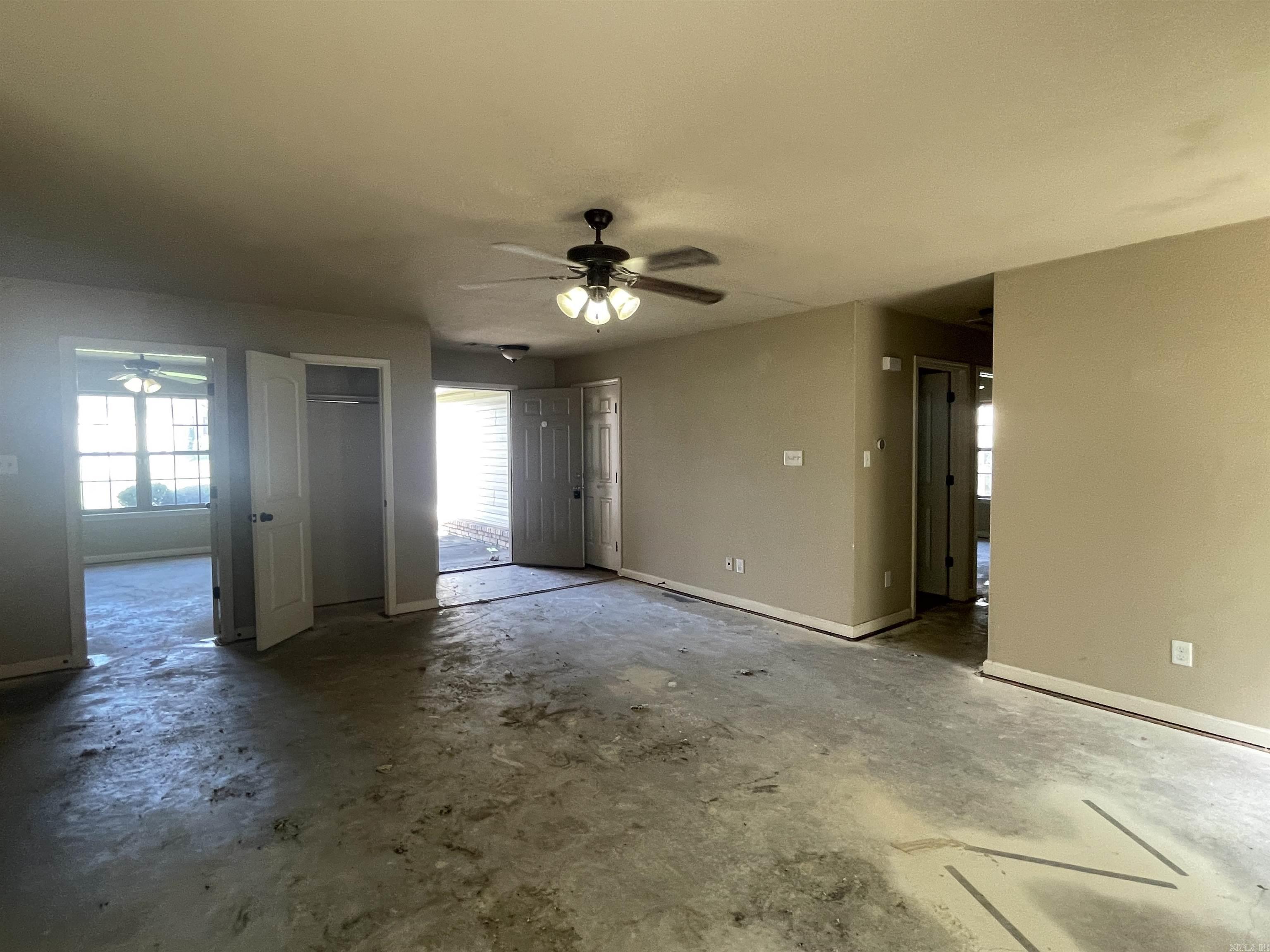 5728 John Hancock Dr  Benton, AR