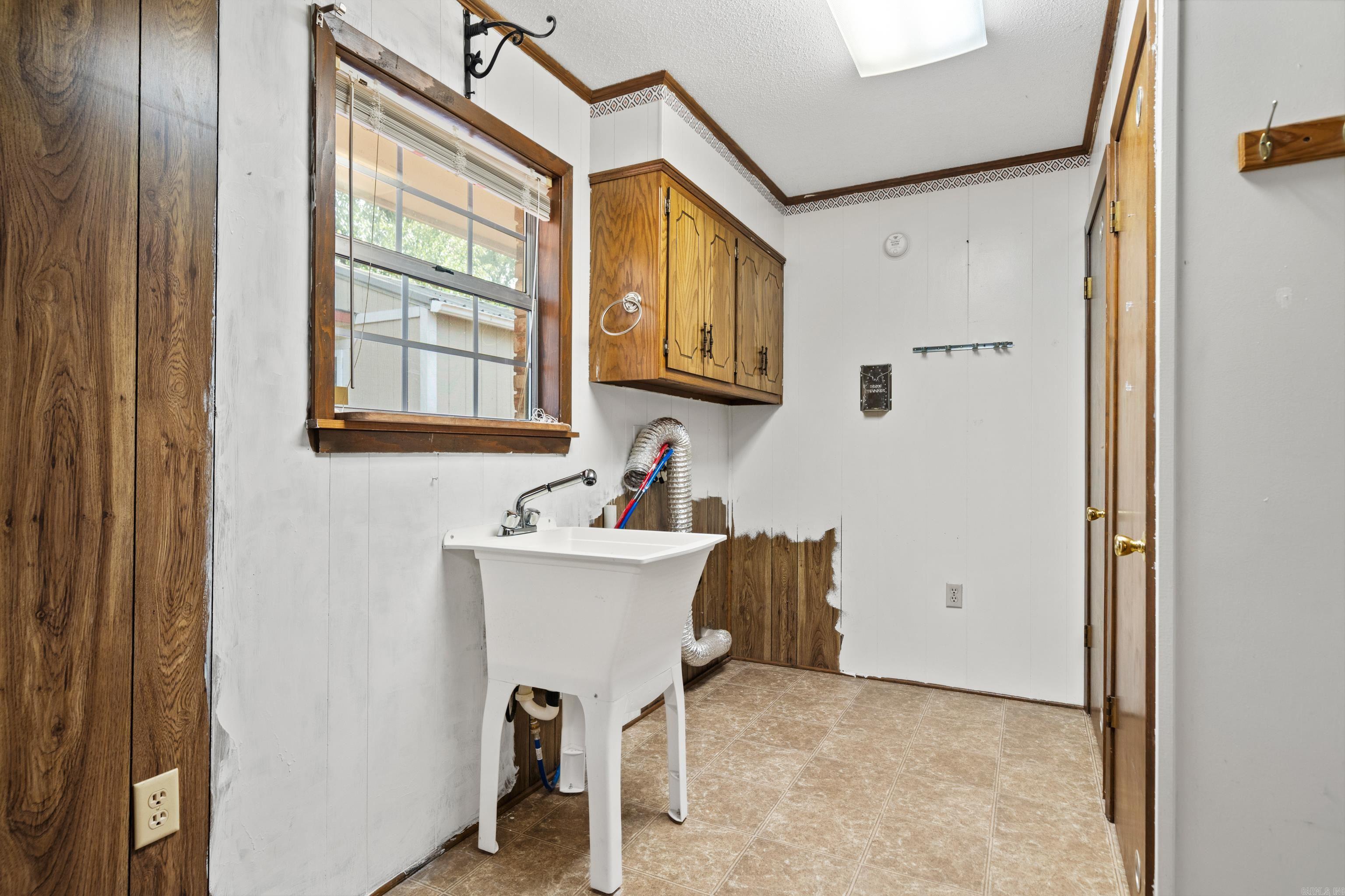 2857 Chestnut  Bismarck, AR