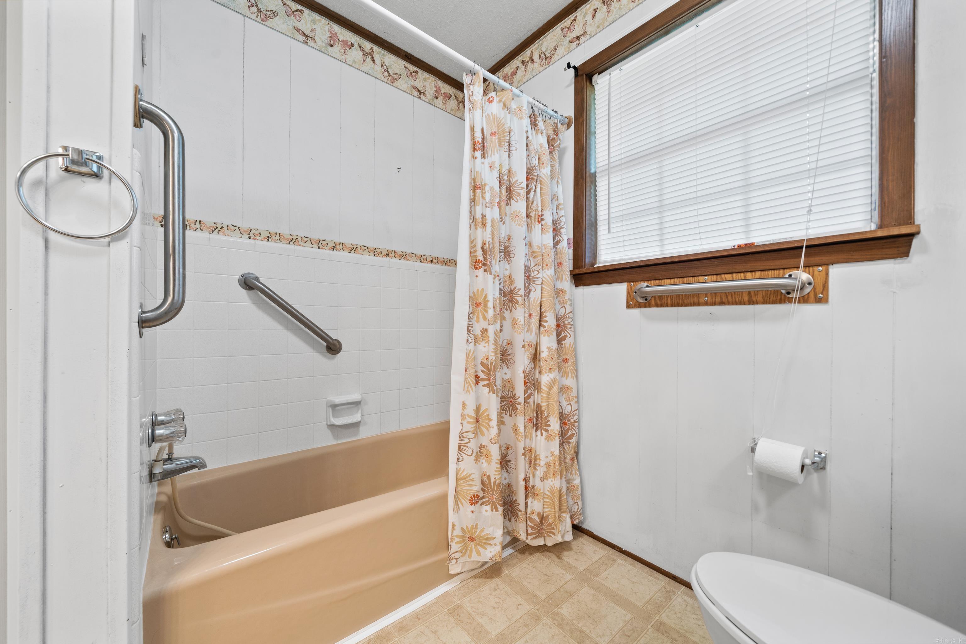 2857 Chestnut  Bismarck, AR