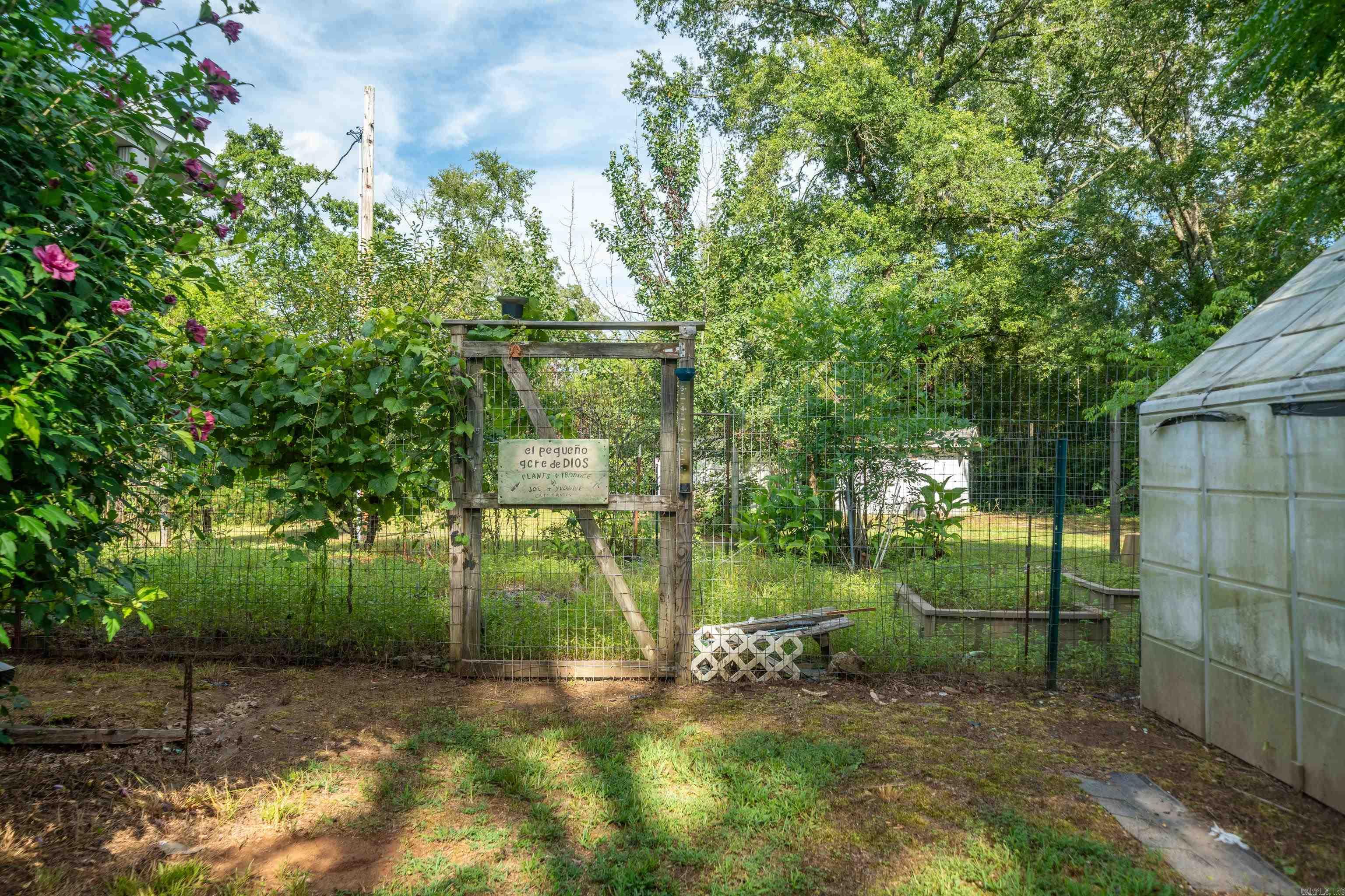 2857 Chestnut  Bismarck, AR