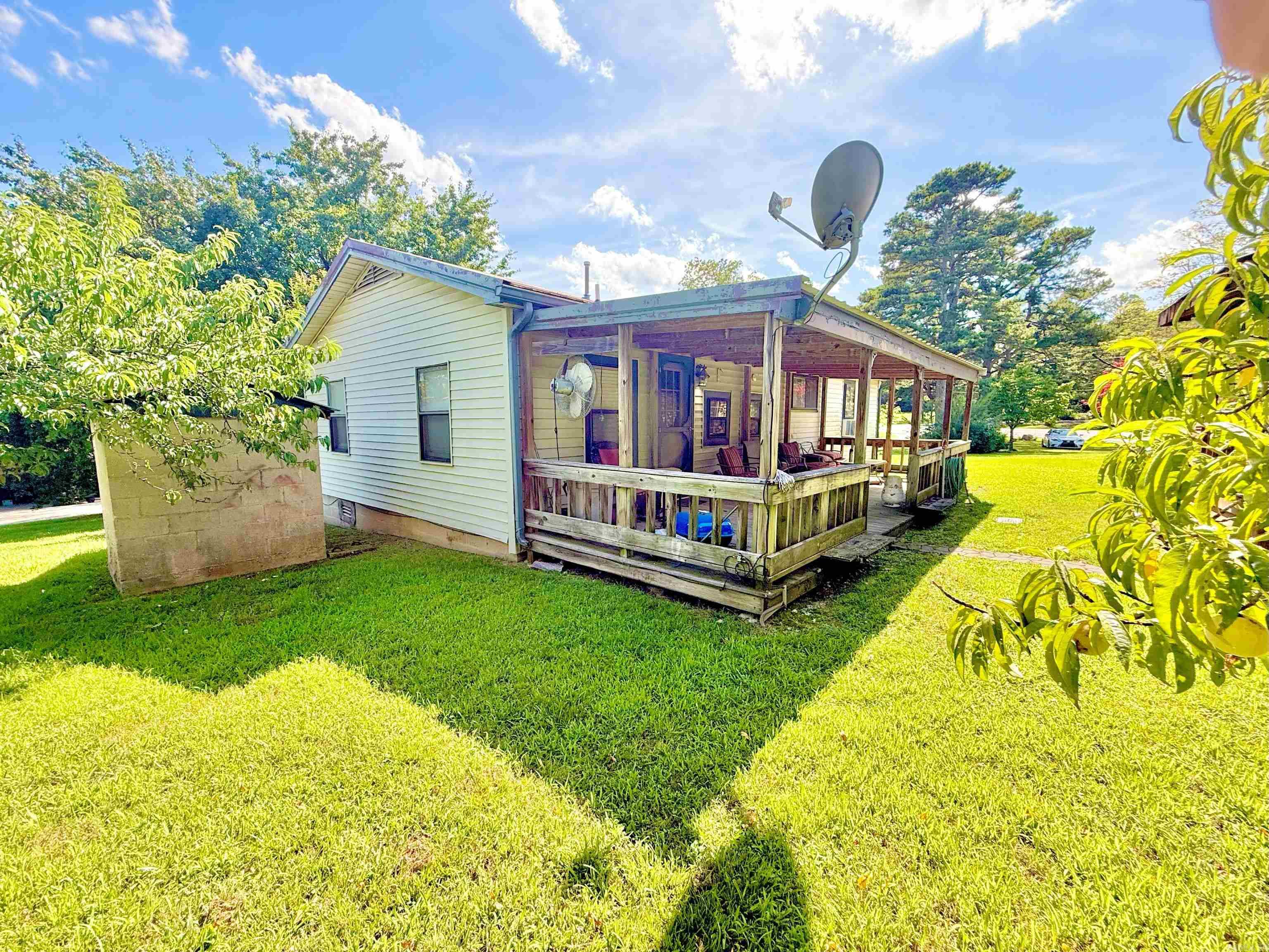 2598 Highway 56  Calico Rock, AR