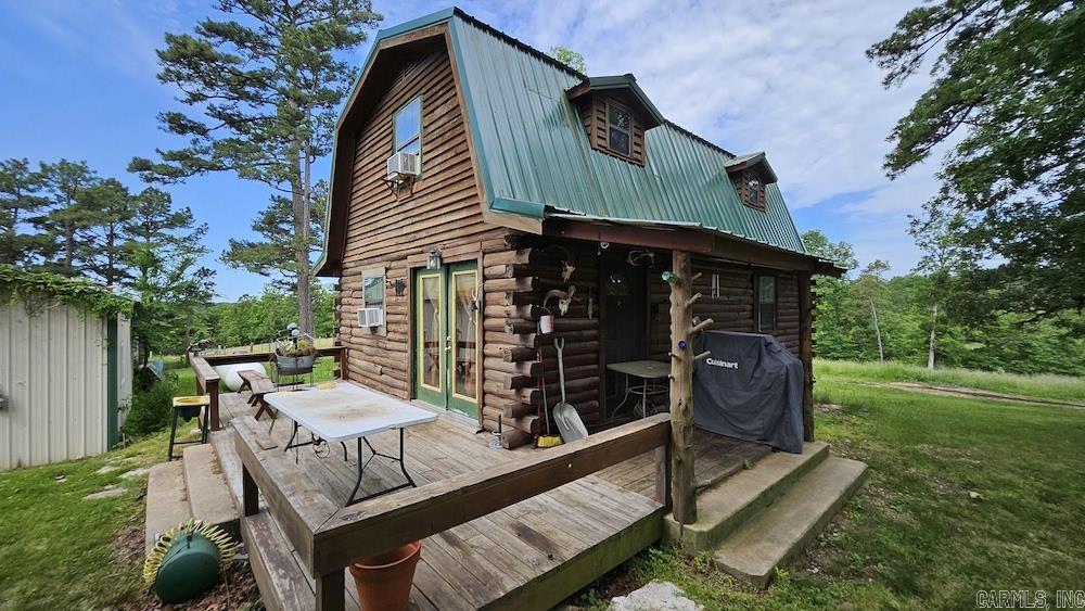 163 CR 5162  Huntsville, AR