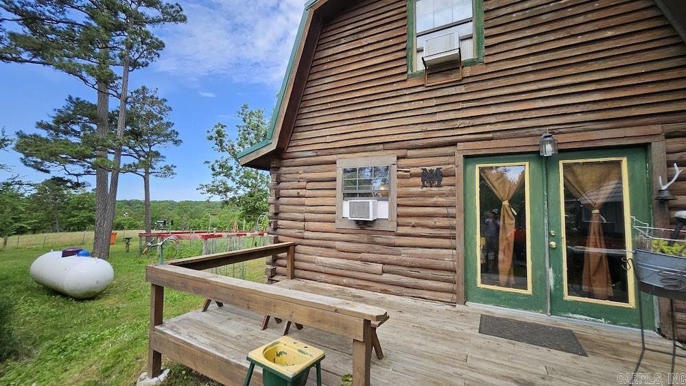 163 CR 5162  Huntsville, AR
