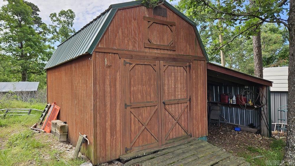 163 CR 5162  Huntsville, AR