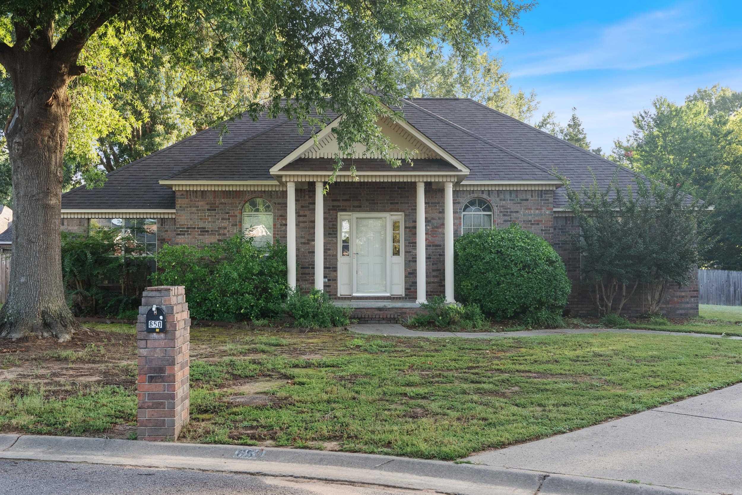 650 Northwind  Conway, AR