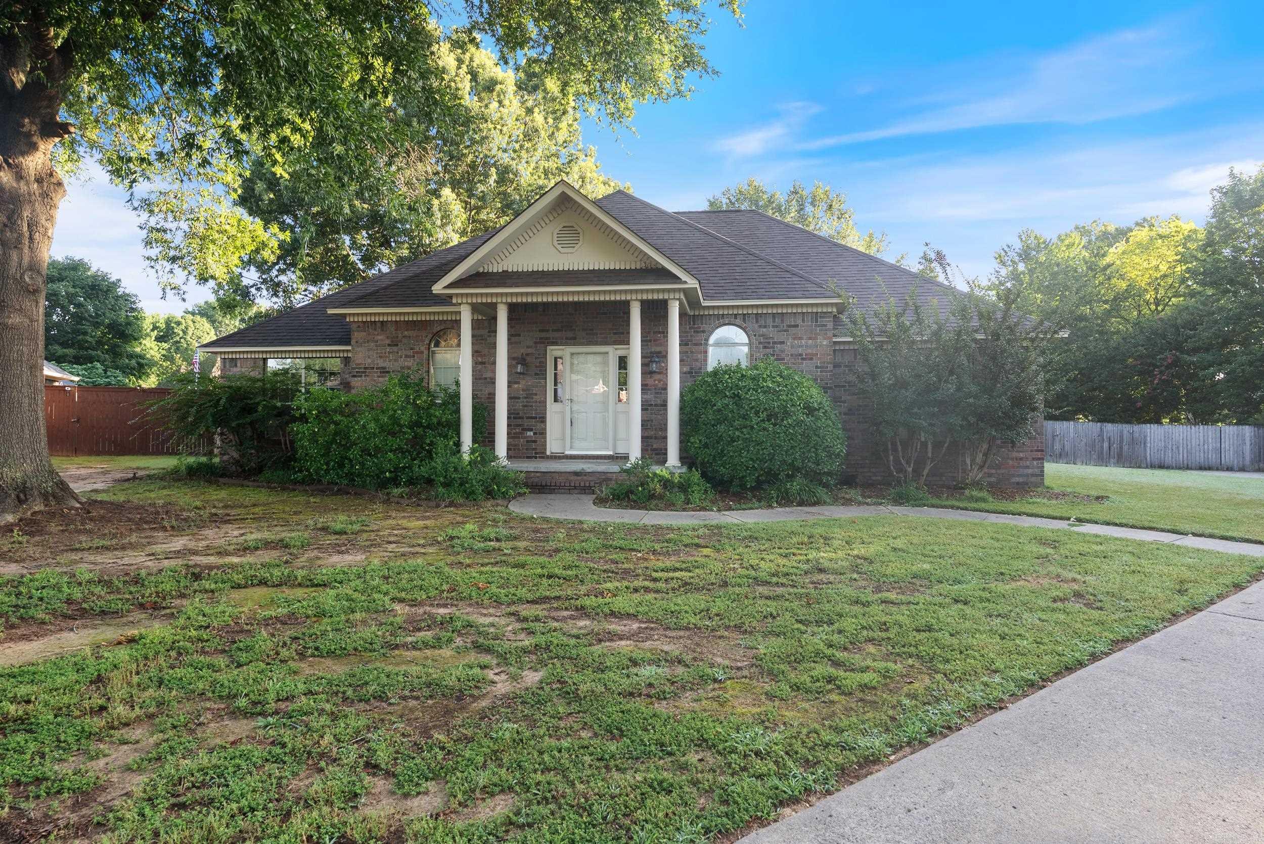 650 Northwind  Conway, AR