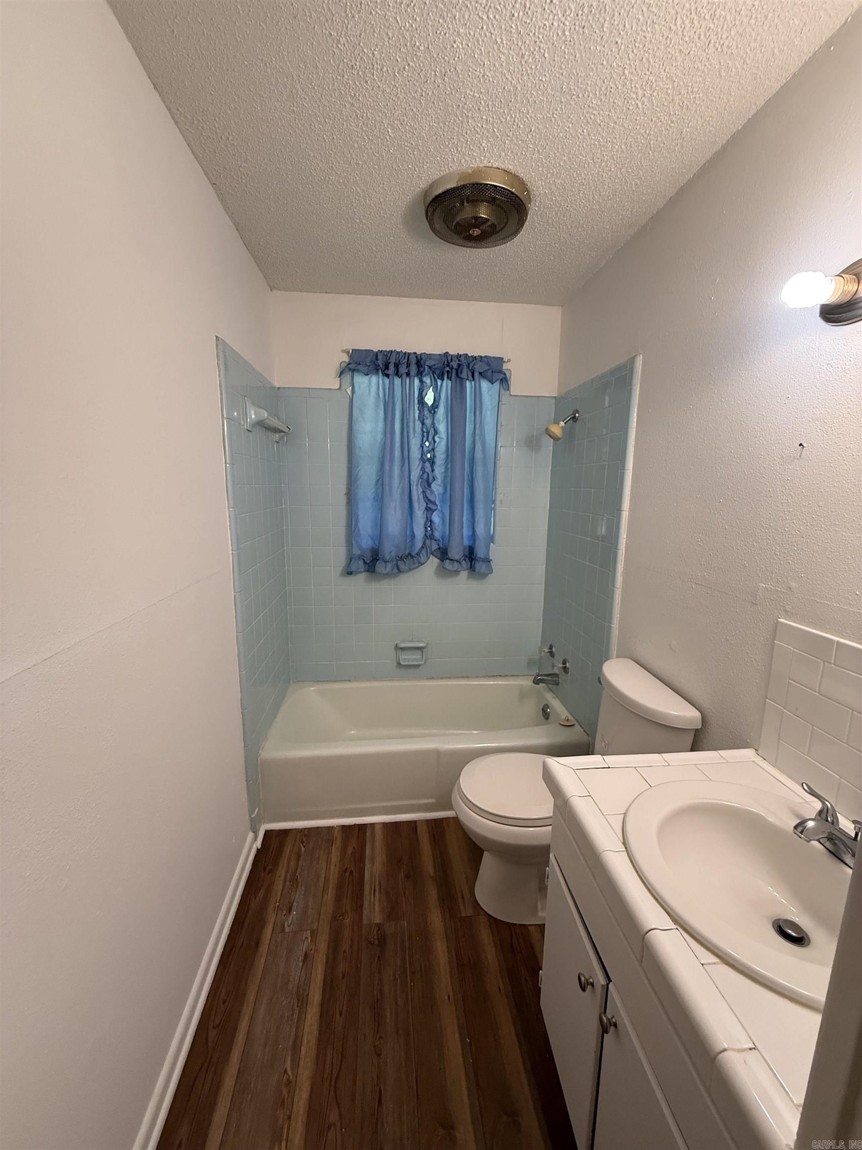 612 N Walnut St.  Warren, AR