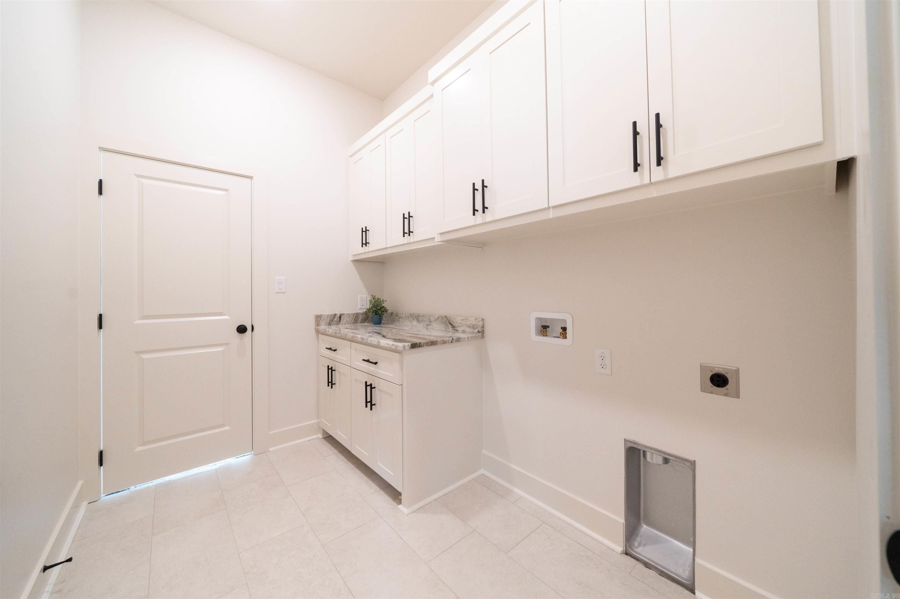 15113 Matterhorn  Maumelle, AR