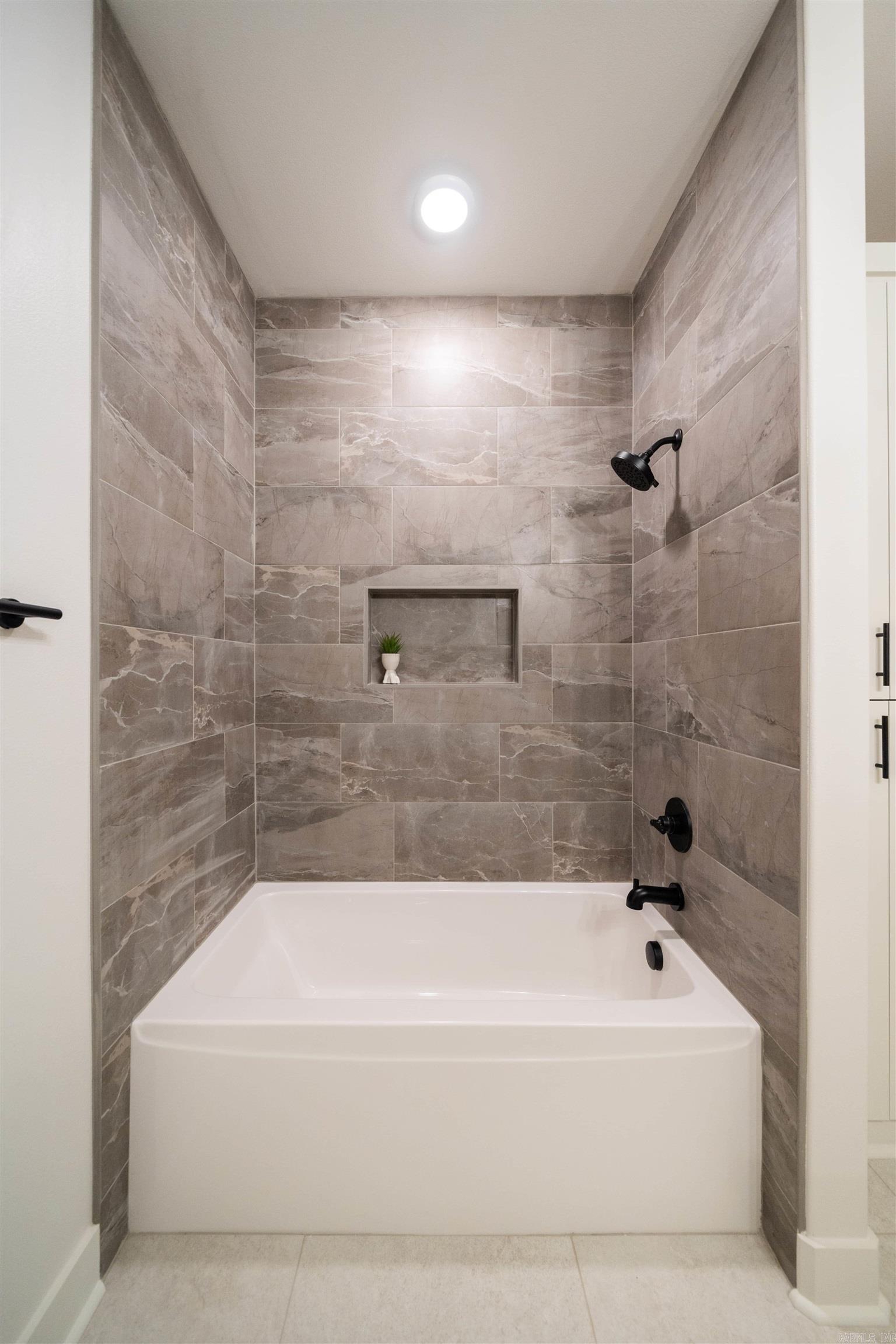 15113 Matterhorn  Maumelle, AR