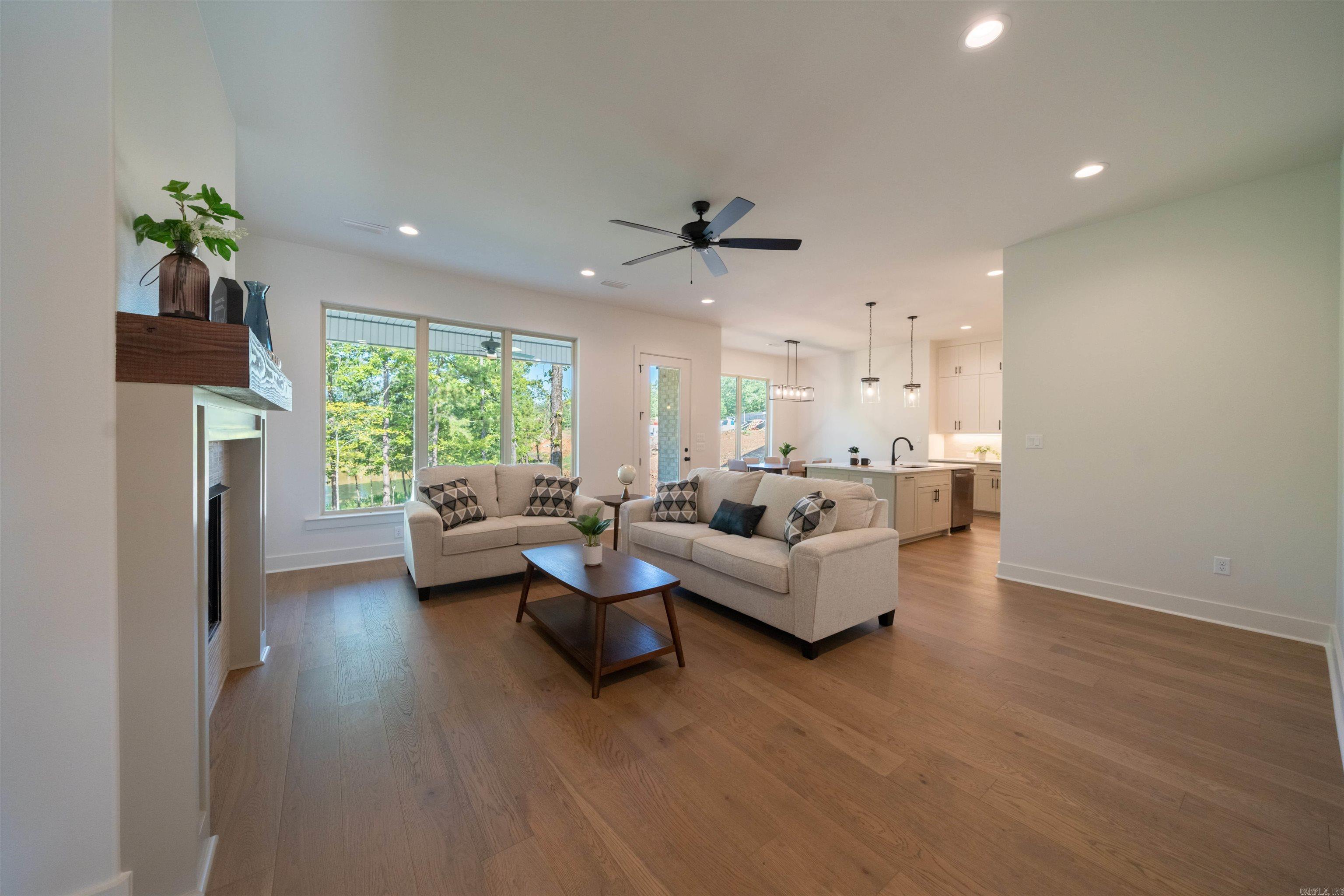 15113 Matterhorn  Maumelle, AR