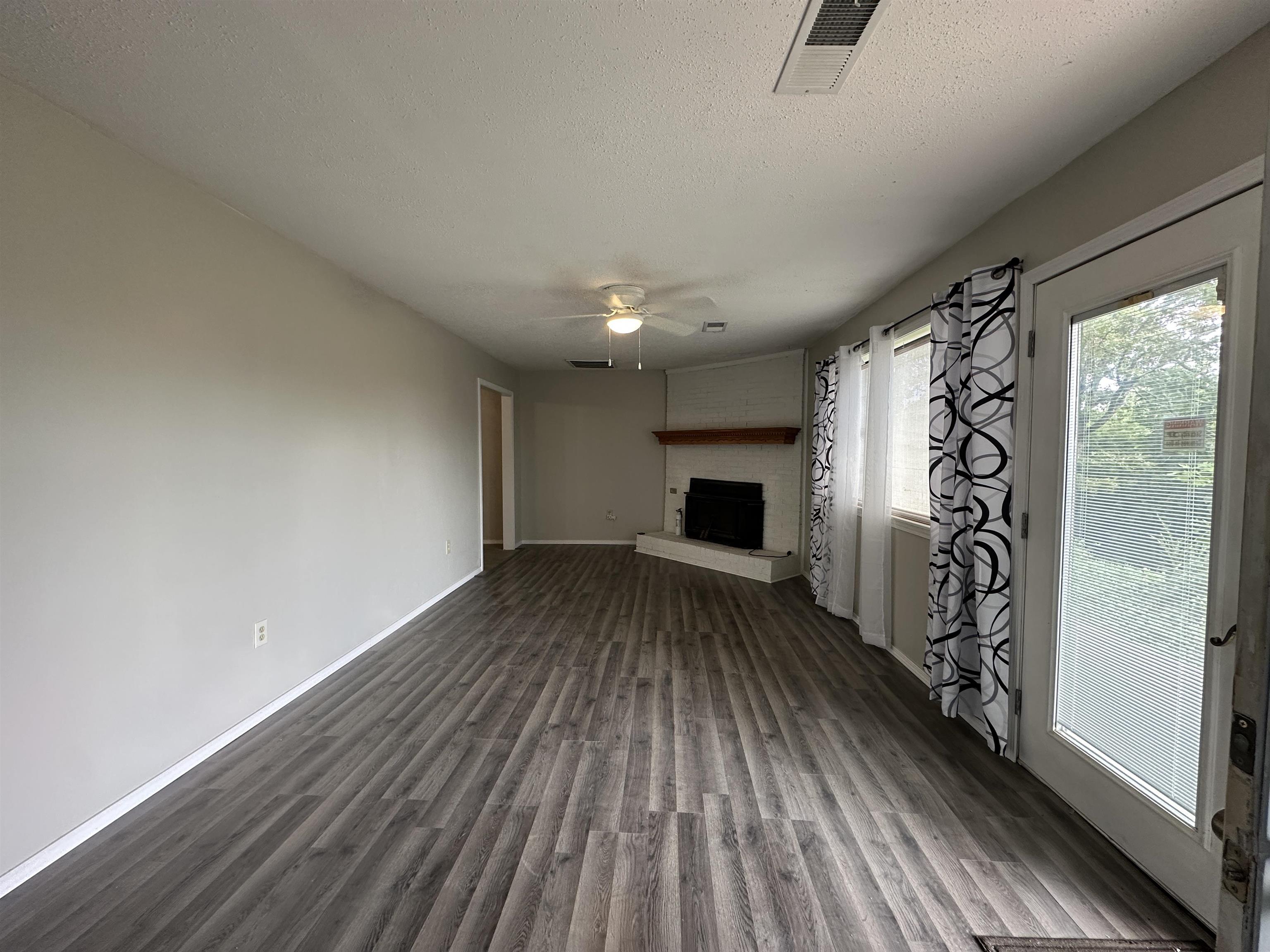 106 MC 3063  Yellville, AR