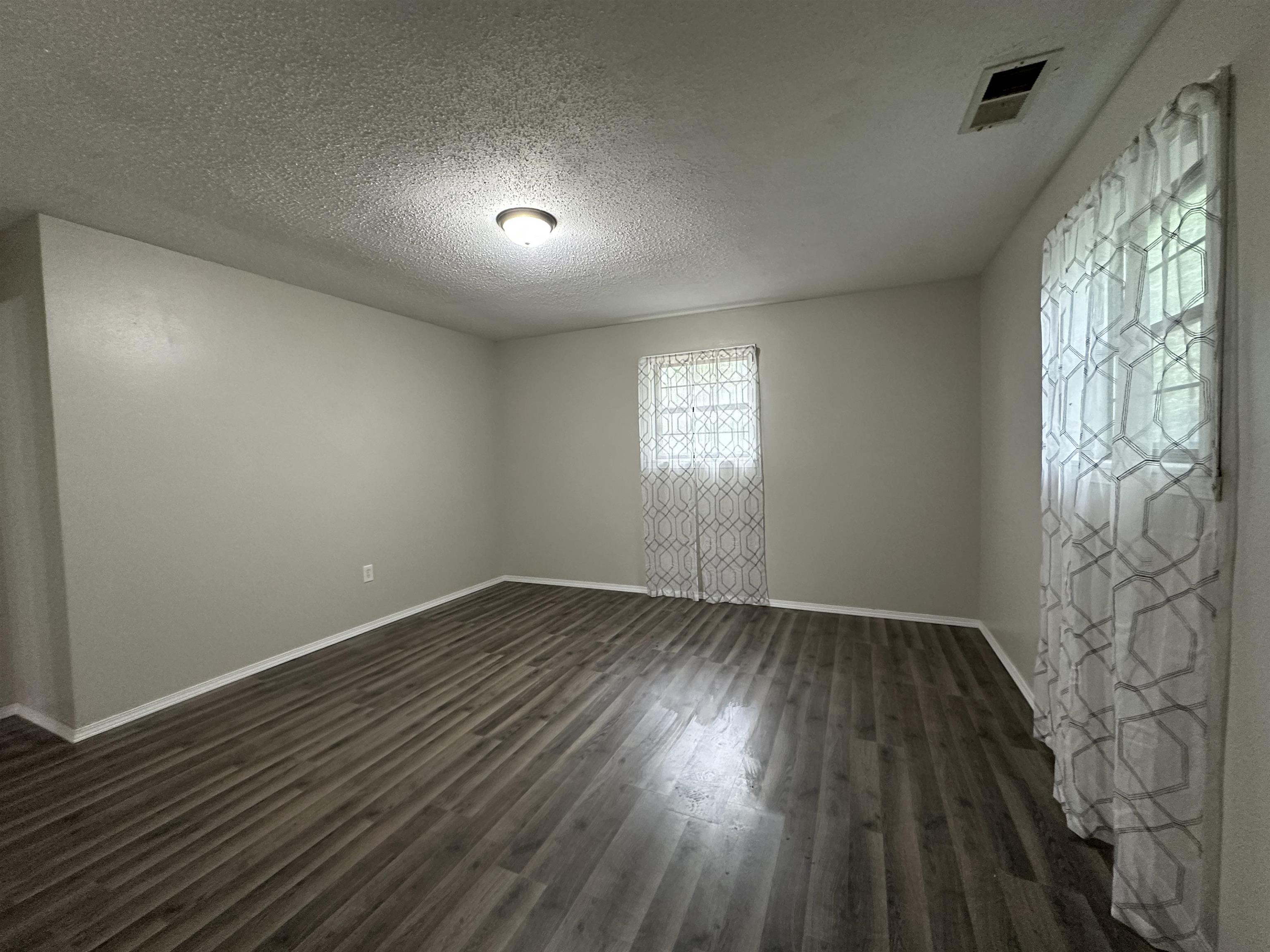 106 MC 3063  Yellville, AR